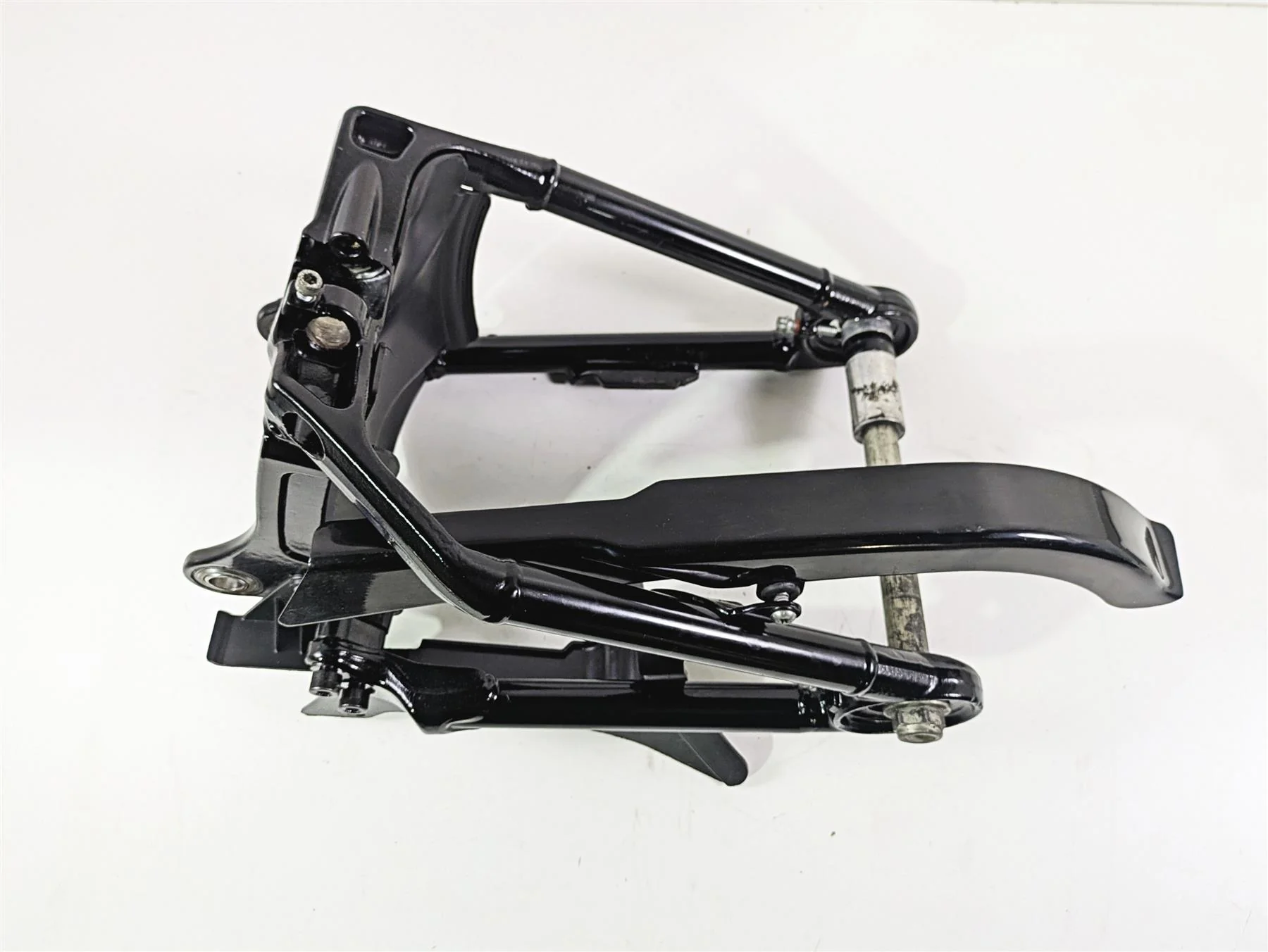 2020 Harley Softail FXST Standard Swingarm Swing Arm & Guards 47400099BHP - Image 5
