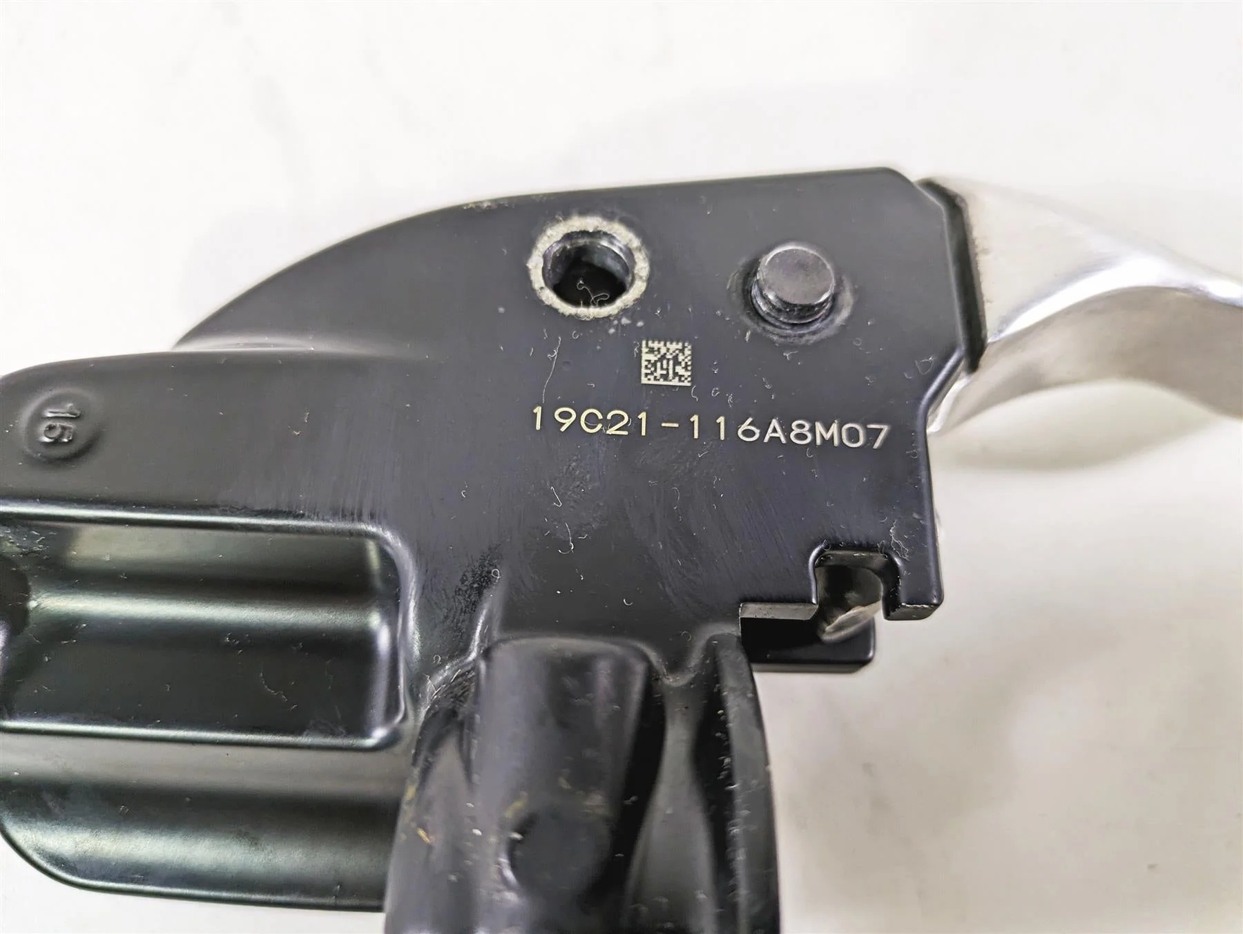 2020 Harley Touring FLHT Electra Glide Clutch Master Cylinder - Nice 36700128A - Image 10
