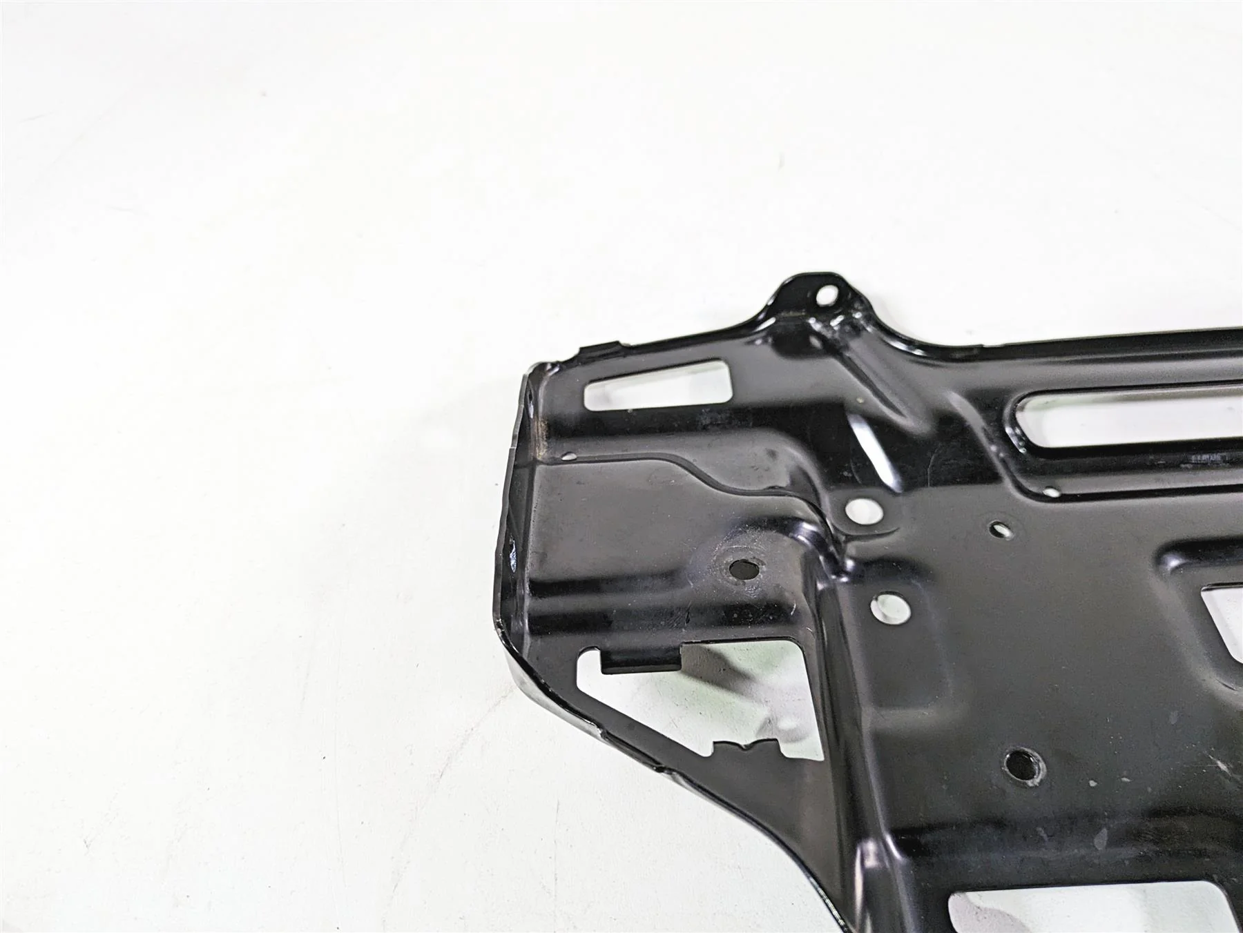 2020 Harley Touring FLHT Electra Glide Front Fairing Mounting Hardware 57000169A - Image 11