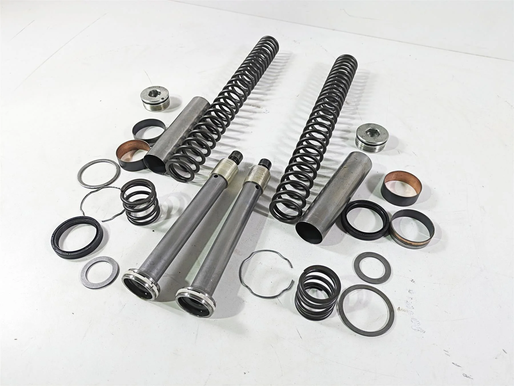 2020 Harley Touring FLHT Electra Glide Front Fork Internals Set 45500337 - Image 12