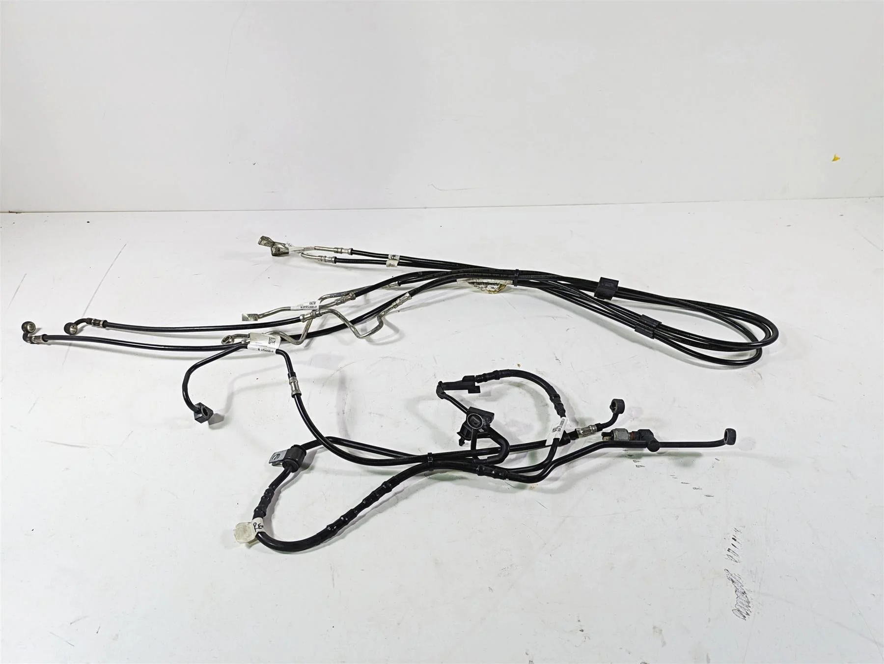 2020 Harley Touring FLHT Electra Glide Front Rear Abs Brake Line Set 41800012
