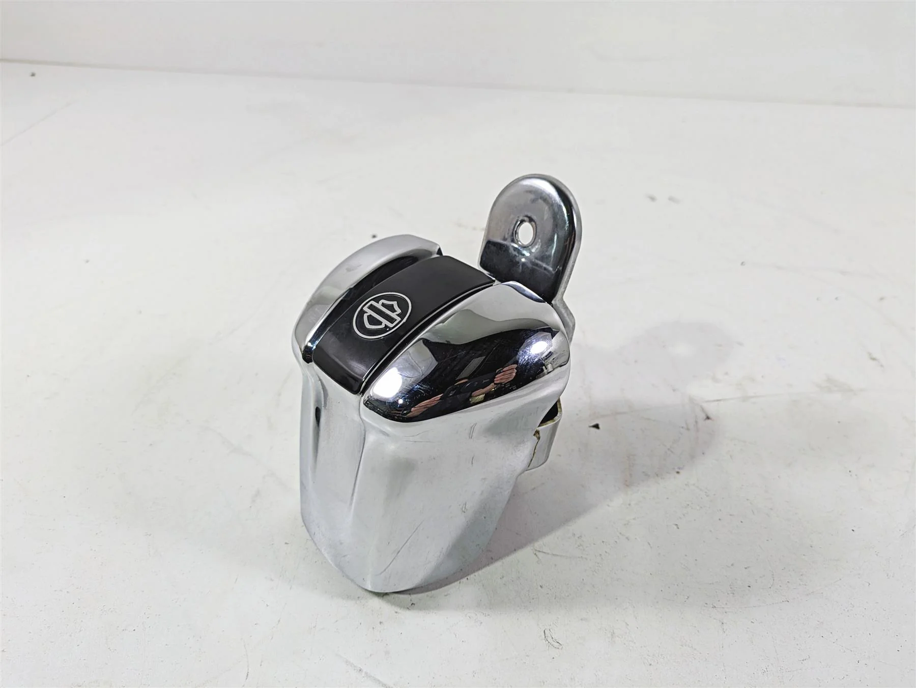 2020 Harley Touring FLHT Electra Glide Horn & Chrome Cover 61300523A