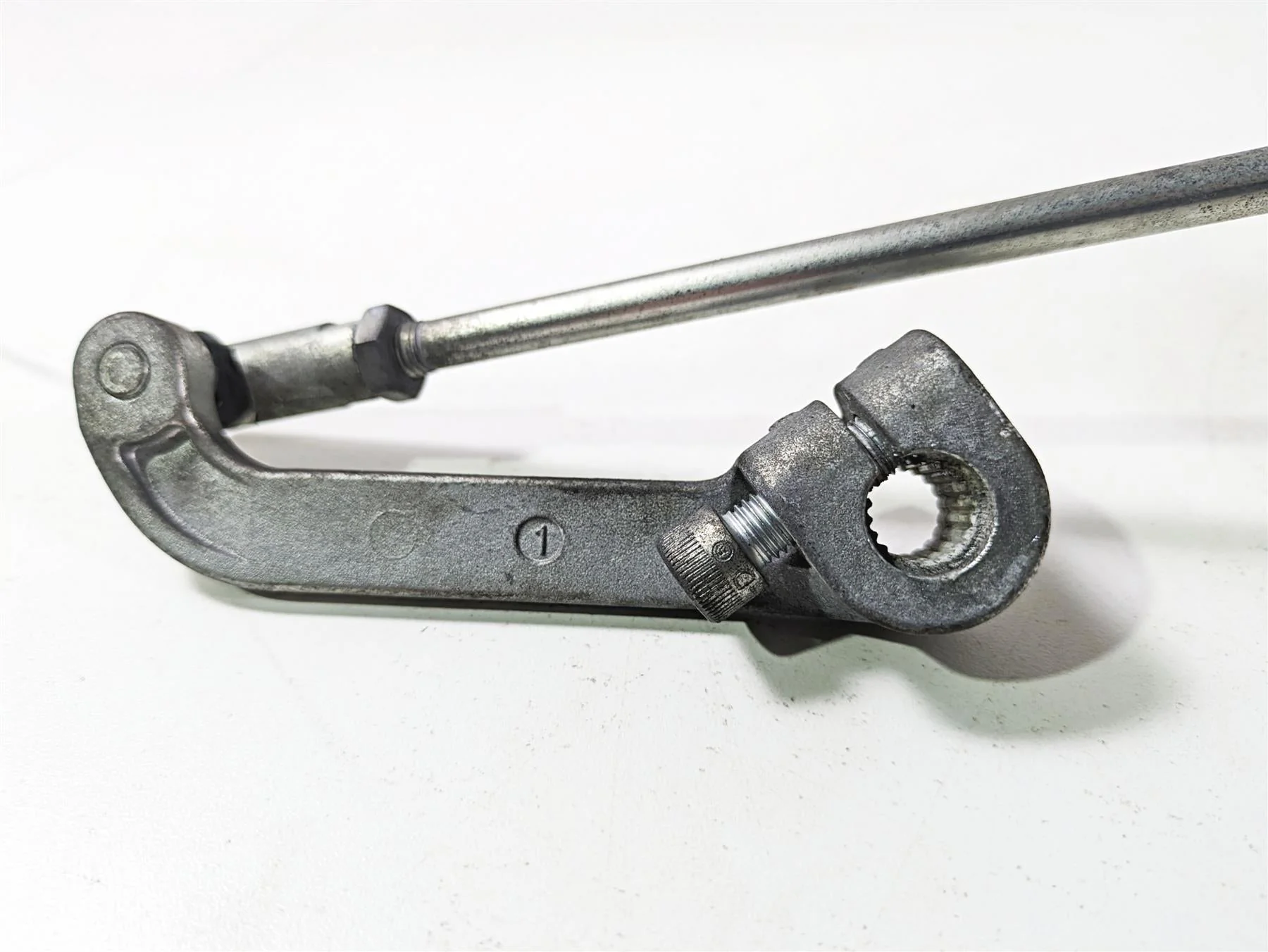 2020 Harley Touring FLHT Electra Glide Left Rider Floor Board & Shifter 50621-06 - Image 11