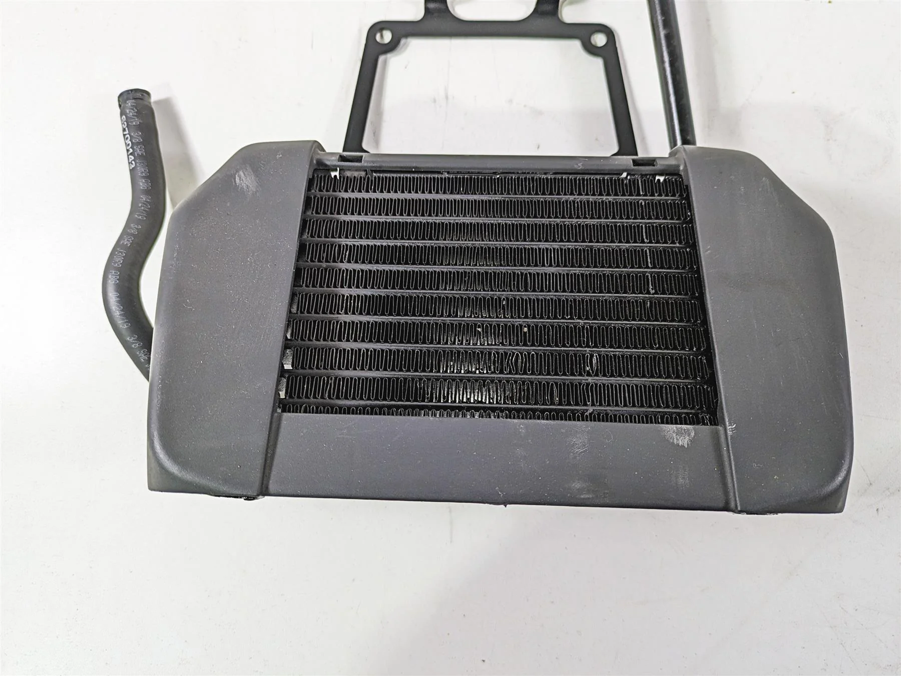 2020 Harley Touring FLHT Electra Glide Oil Cooler & Cover 62700227 26800092 - Image 12