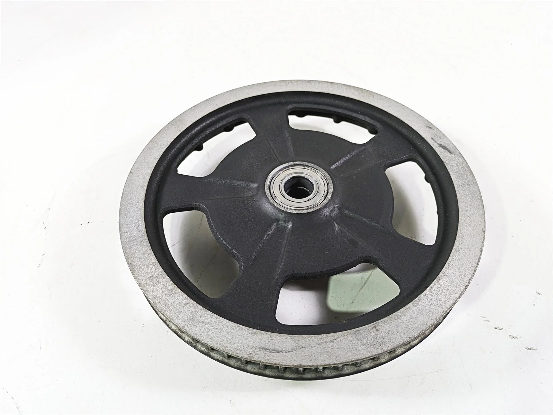 2020 Harley Touring FLHT Electra Glide Rear Belt Sprocket Pulley 68T 37781-09
