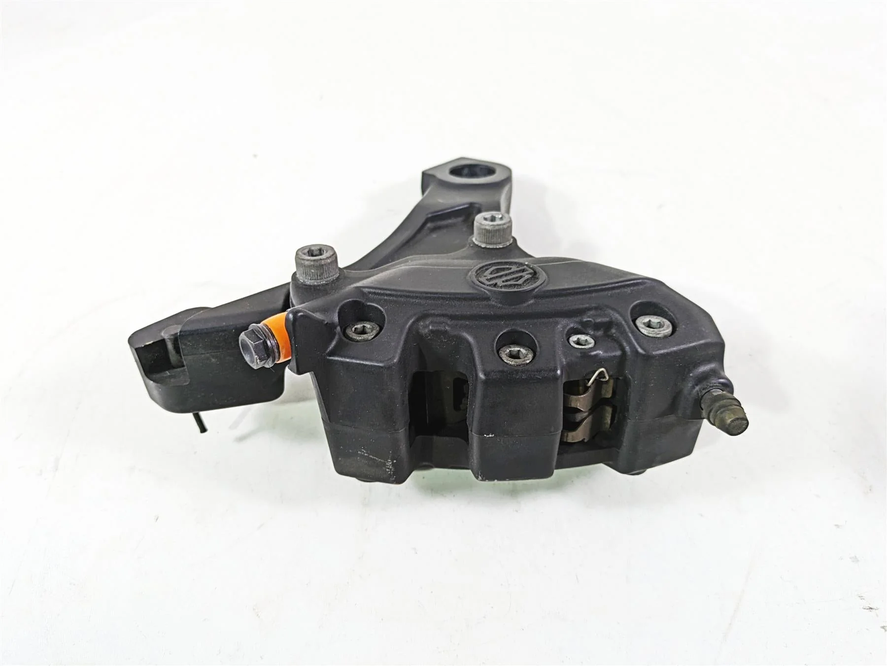 2020 Harley Touring FLHT Electra Glide Rear Brake Caliper & Bracket 44080-08C - Image 4