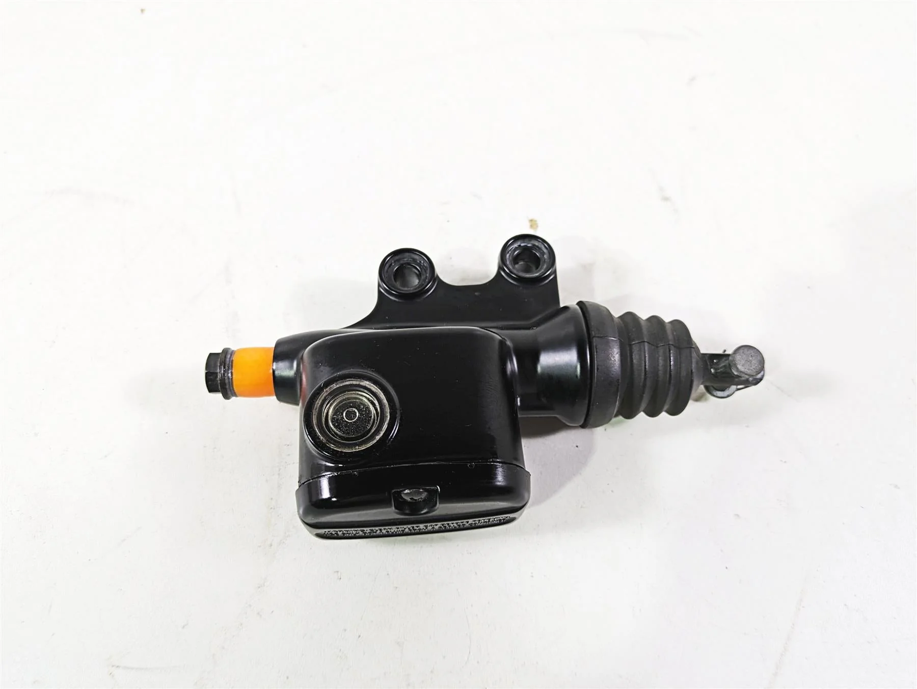 2020 Harley Touring FLHT Electra Glide Rear Brake Master Cylinder 41700028A - Image 11