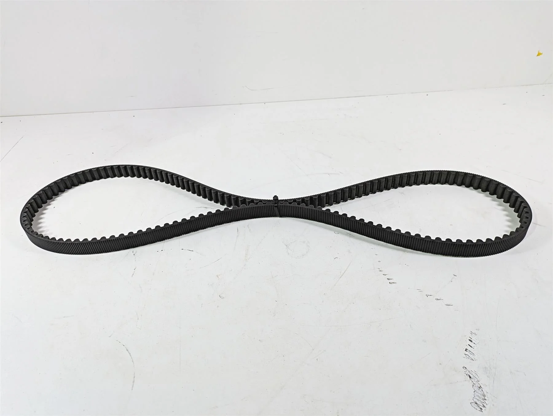 2020 Harley Touring FLHT Electra Glide Rear Drive Belt 140t 24mm 40024-09A - Image 5