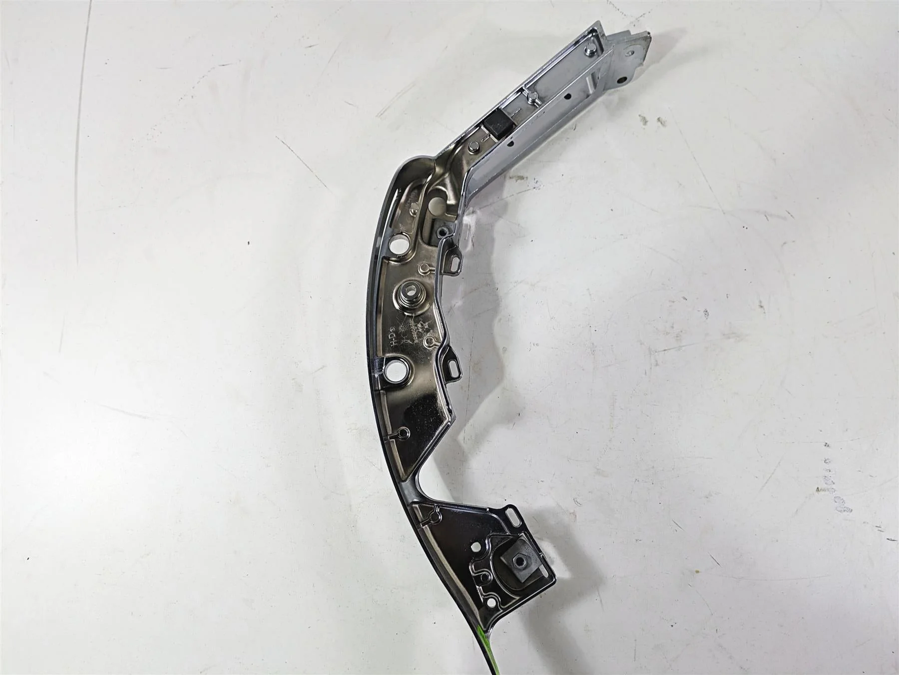 2020 Harley Touring FLHT Electra Glide Rear Fender Chrome Struts 90200503 - Image 9