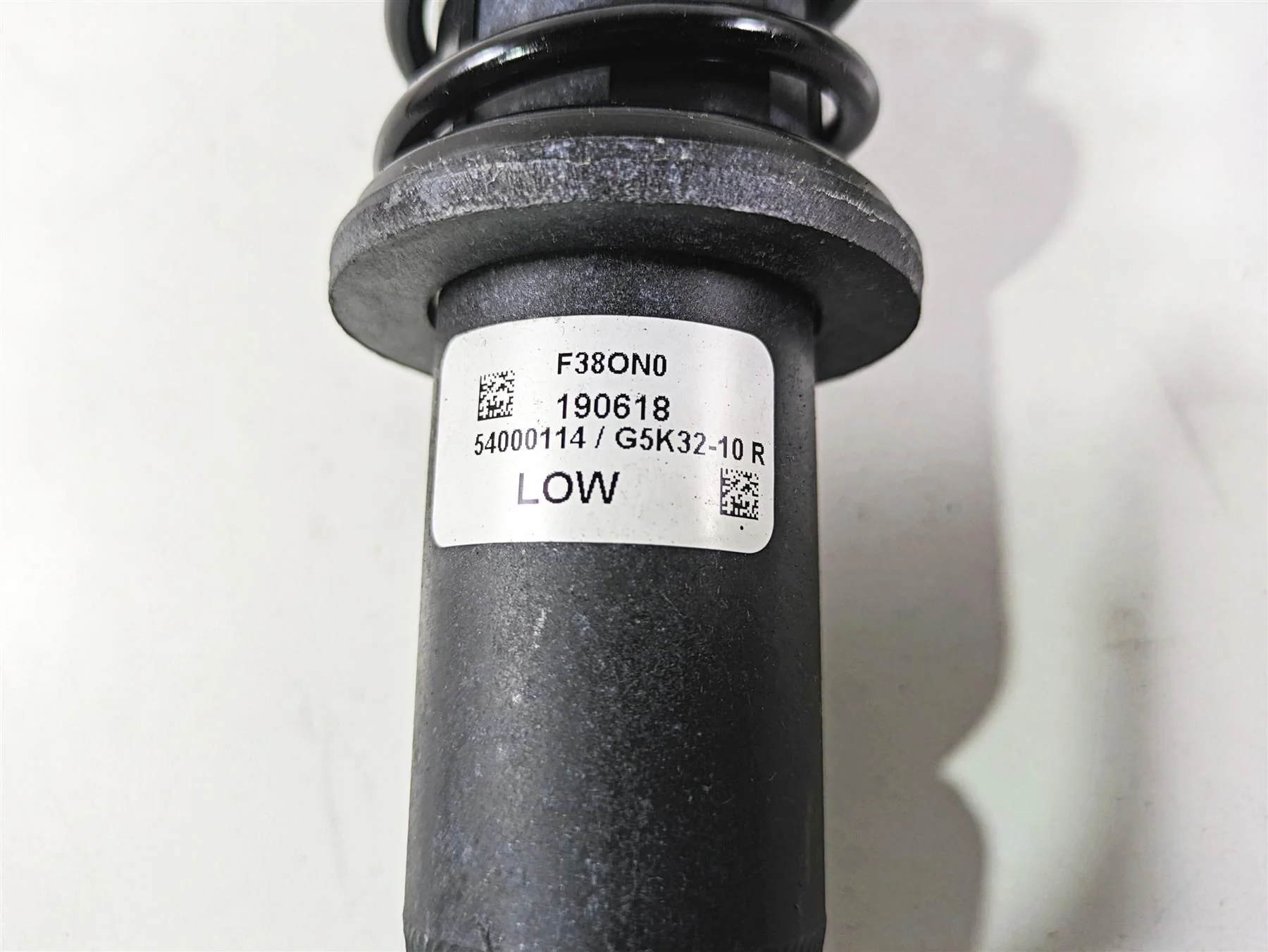 2020 Harley Touring FLHT Electra Glide Rear Suspension Shock Damper LOW 54000114 - Image 5