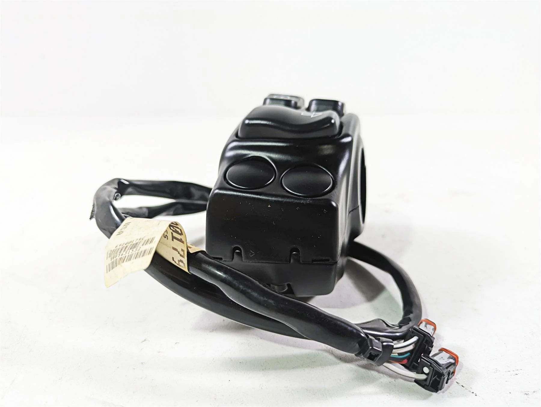 2020 Harley Touring FLHT Electra Glide Right Hand Control Switch 71500127C - Image 3