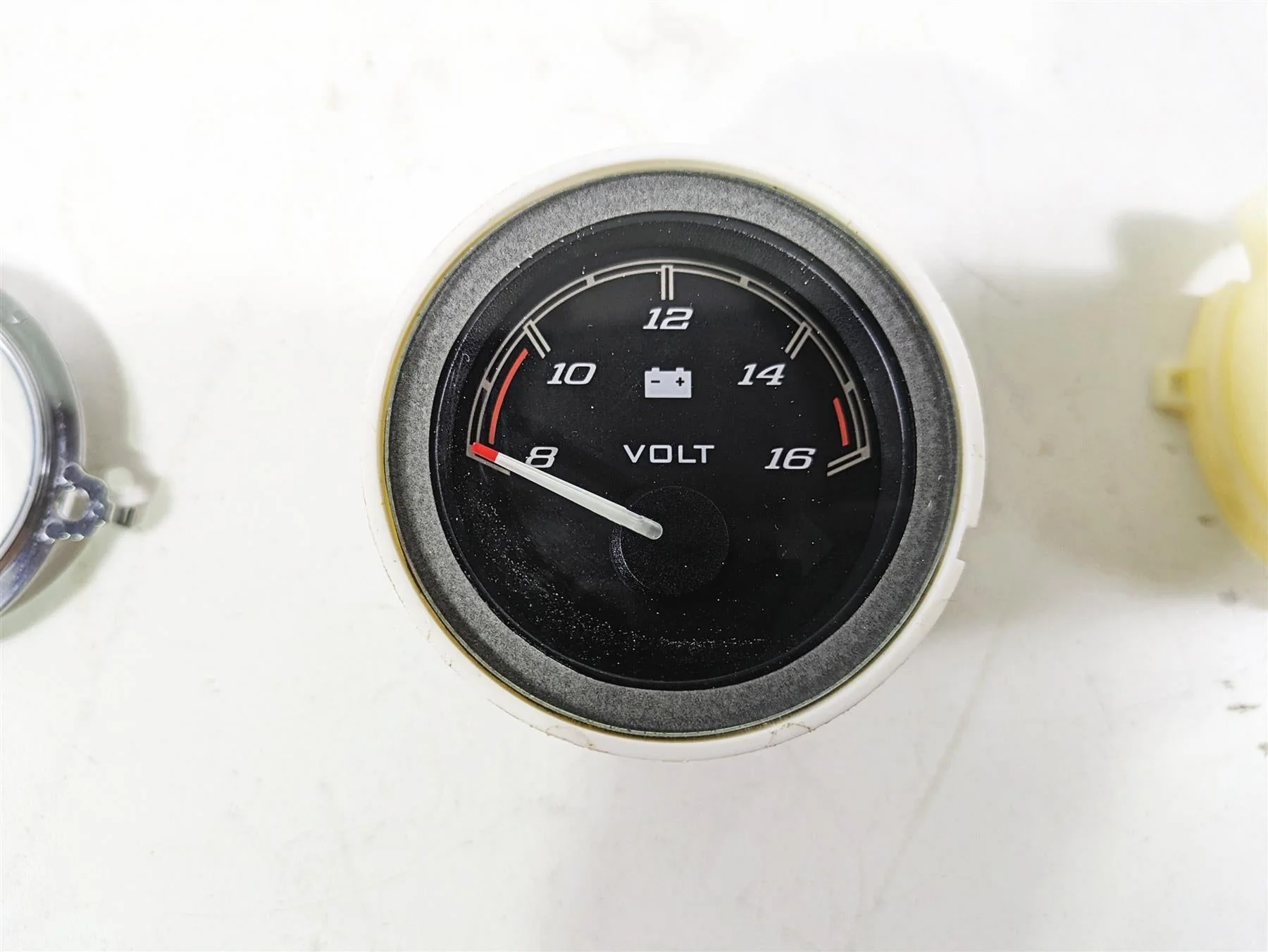 2020 Harley Touring FLHT Electra Glide Voltage Volt Meter Gauge 70900165 - Image 4