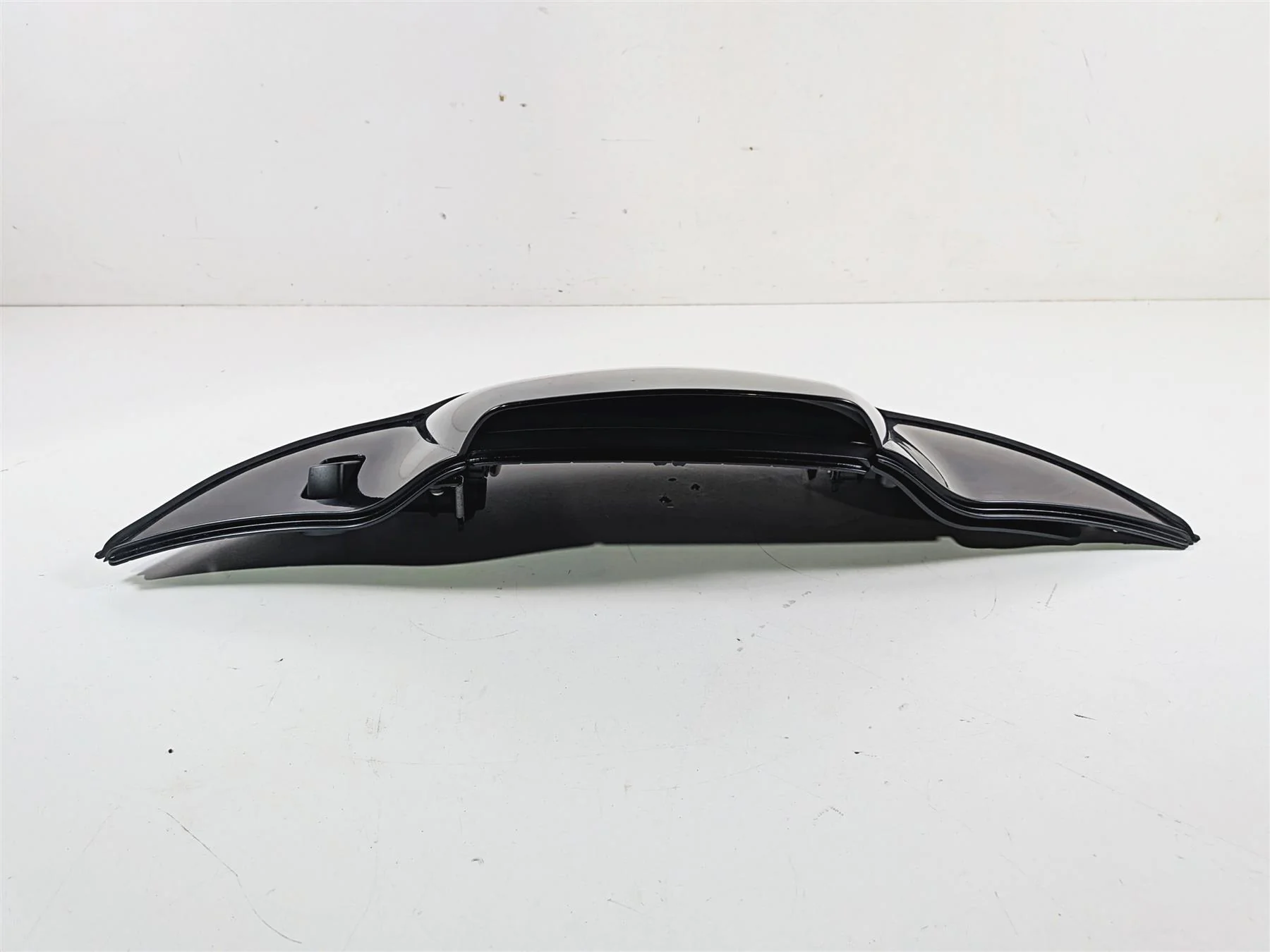2020 Harley Touring FLTRK Road Glide Air Vent Duct Upper Fairing  -Read 29200042 - Image 6