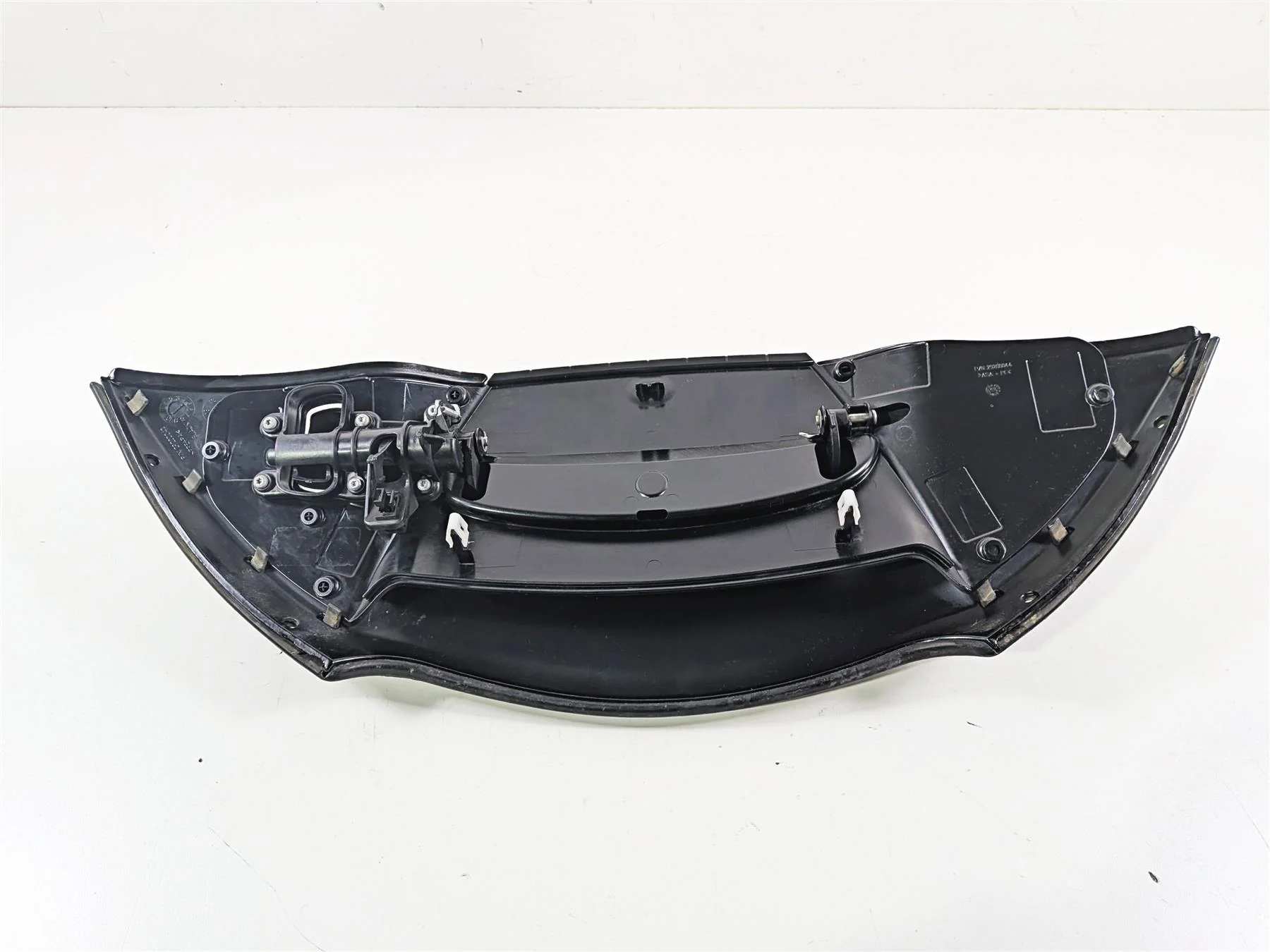 2020 Harley Touring FLTRK Road Glide Air Vent Duct Upper Fairing  -Read 29200042 - Image 8