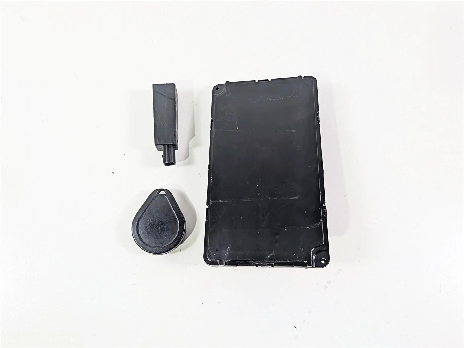 2020 Harley Touring FLTRK Road Glide Bcm Security X-Axis Module + Fob 41000341F - Image 6