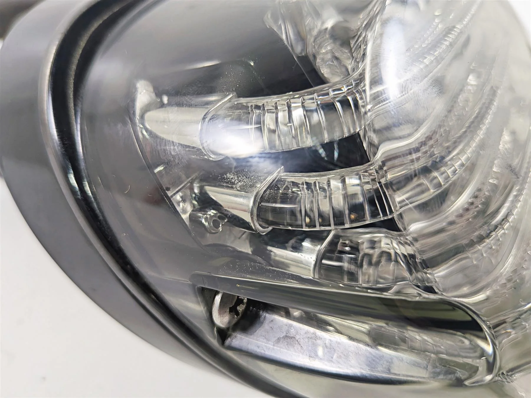 2020 Harley Touring FLTRK Road Glide Custom Dynamics Led Taillight PB-TL-SBW-S - Image 12