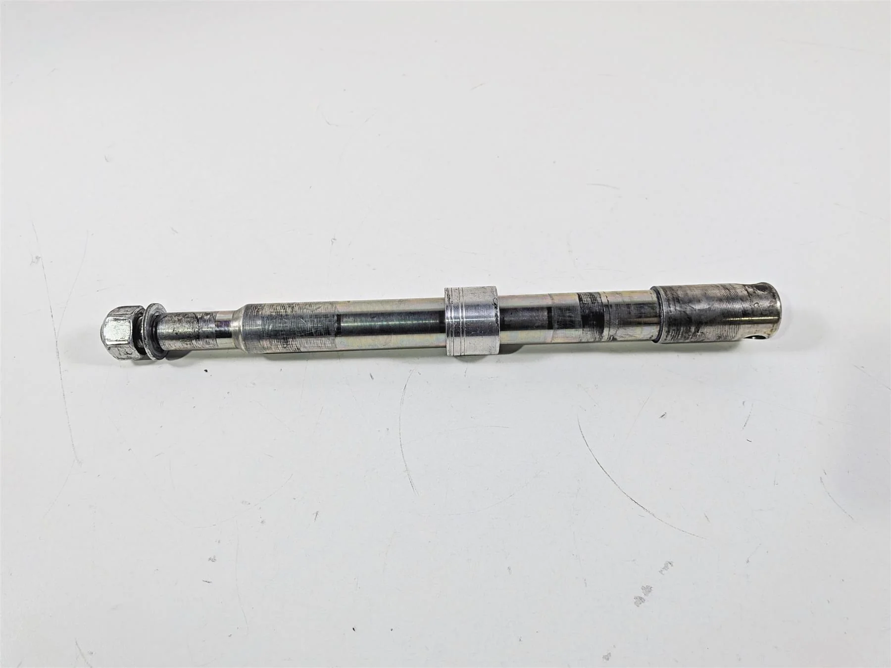 2020 Harley Touring FLTRK Road Glide Front Axle Wheel Spindle 25Mm 41547-07A