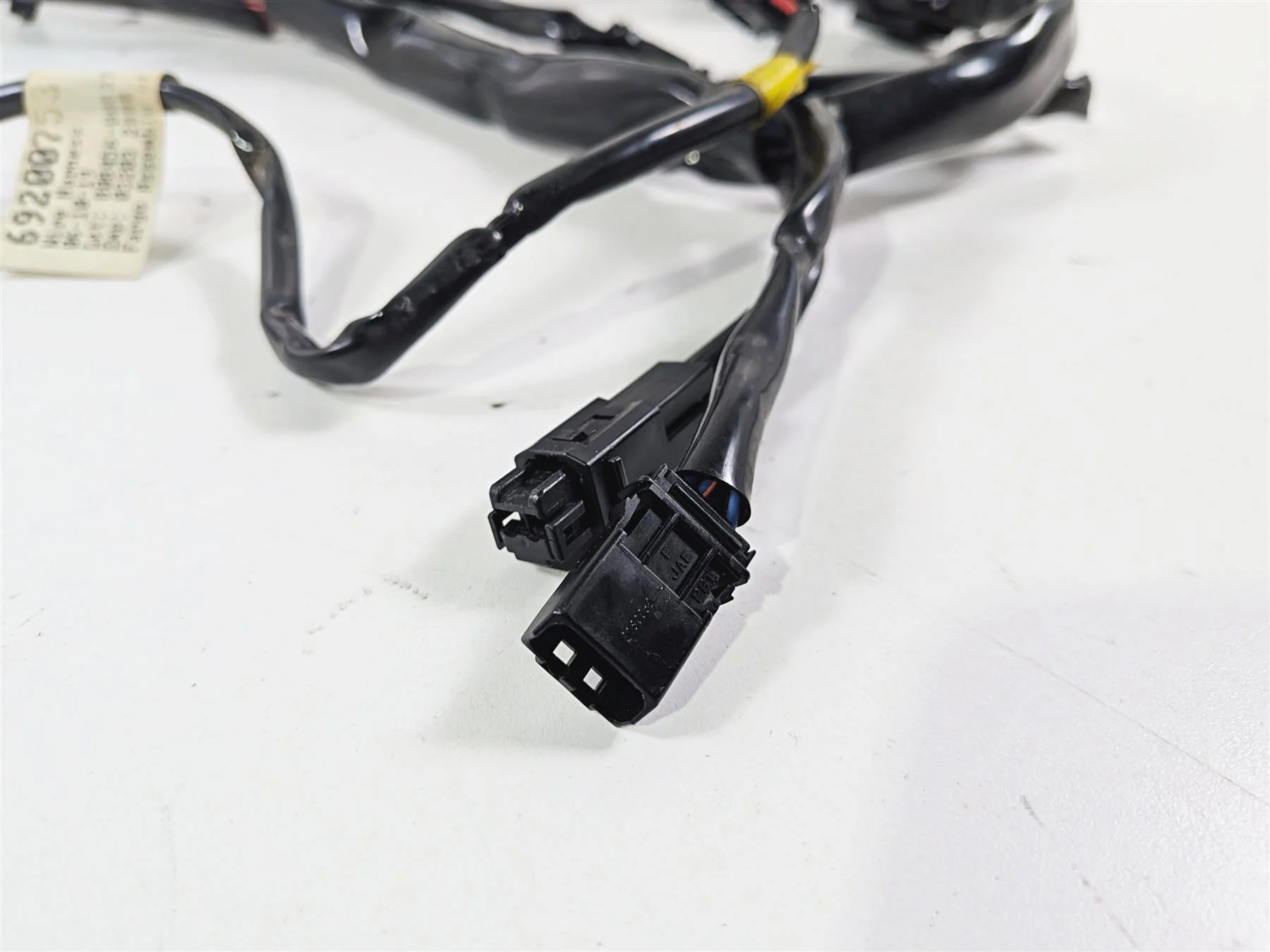 2020 Harley Touring FLTRK Road Glide Front Fairing Wiring Harness 69200122A - Image 9