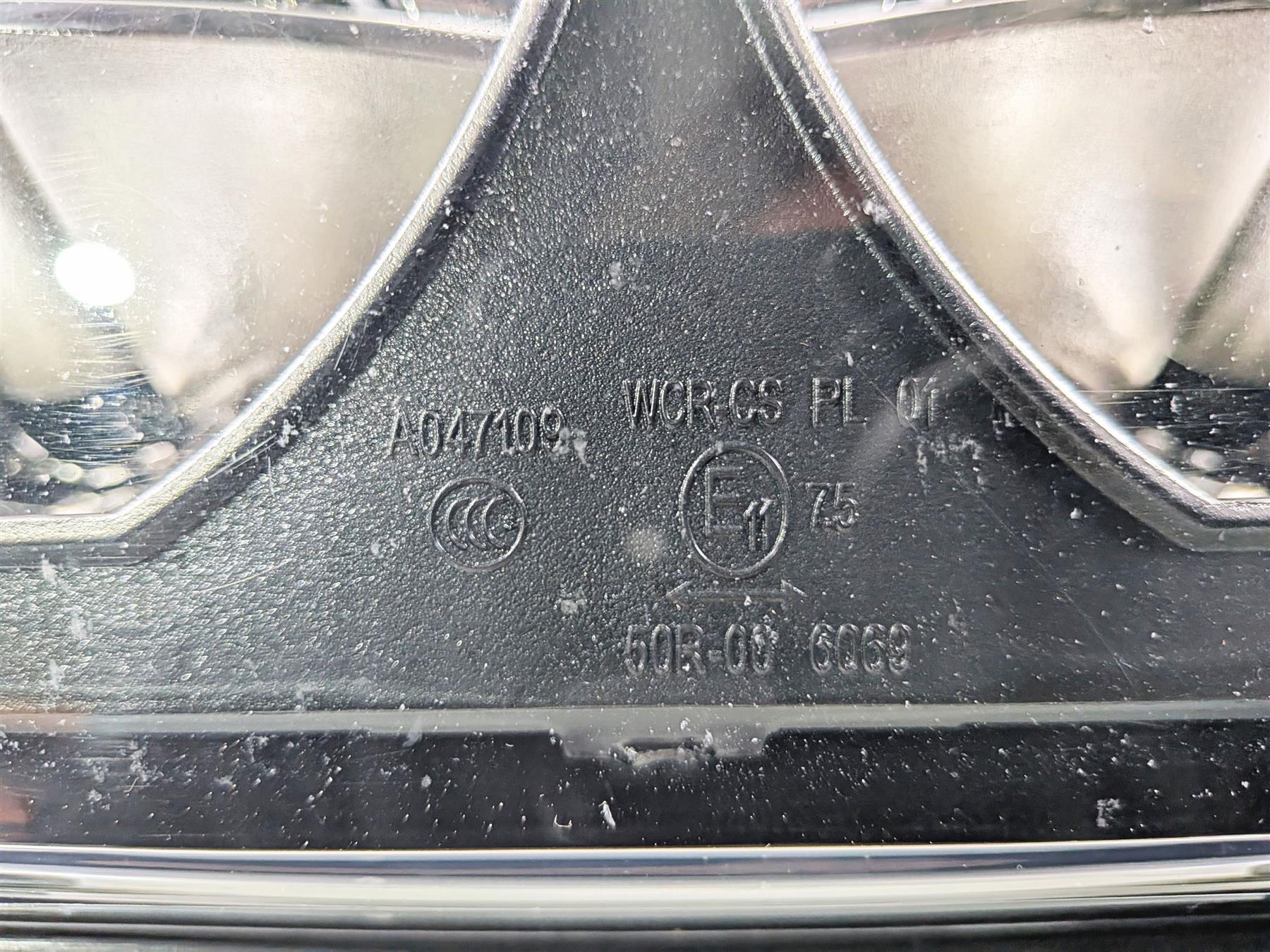 2020 Harley Touring FLTRK Road Glide Head Light Lamp Lens Led - Read 67700199 - Image 10