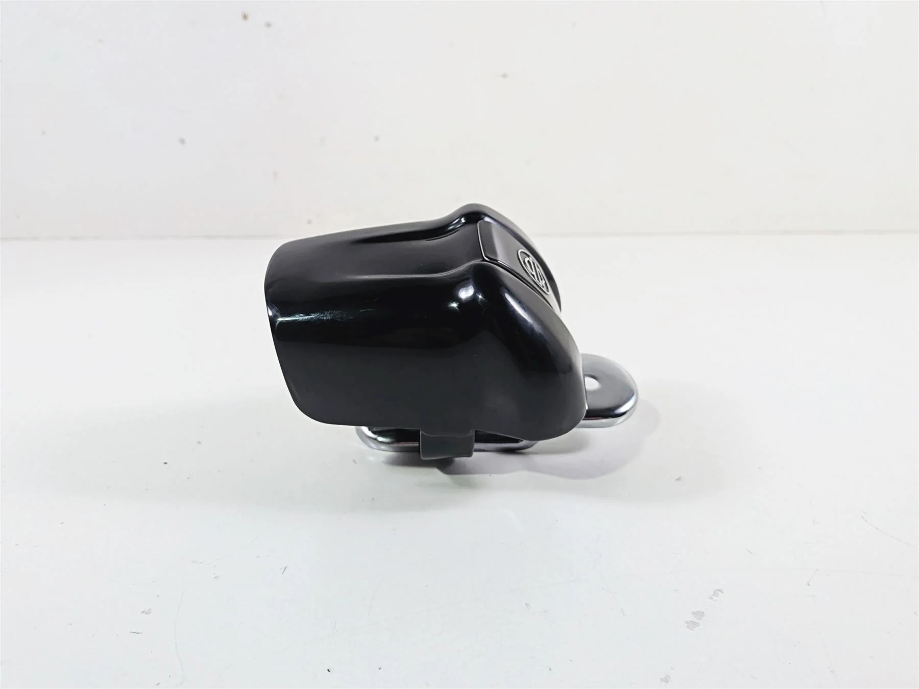 2020 Harley Touring FLTRK Road Glide Horn & Cover 61300523A 69060-90H - Image 8