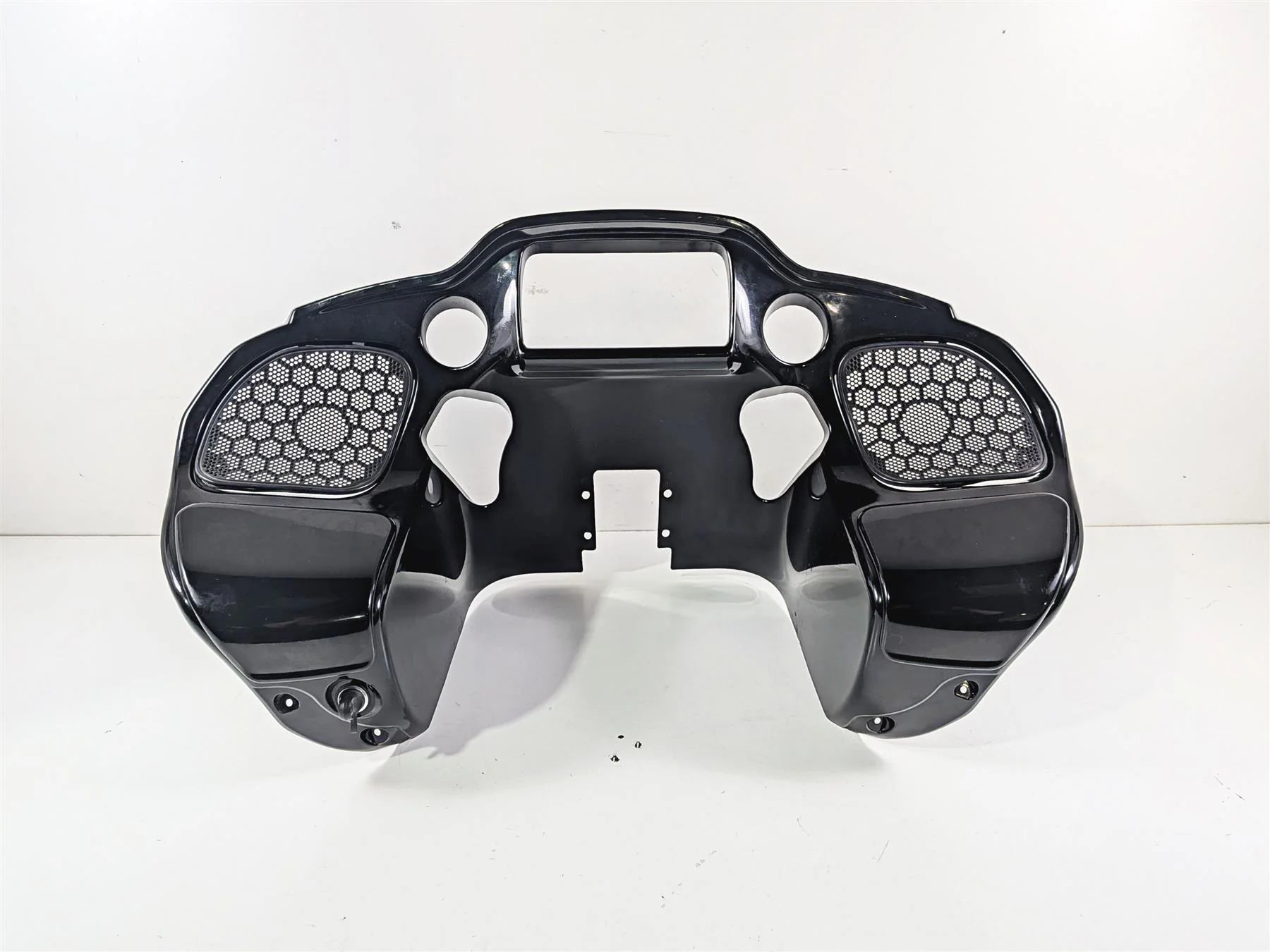 2020 Harley Touring FLTRK Road Glide Inner Front Nose Fairing 57000374DH