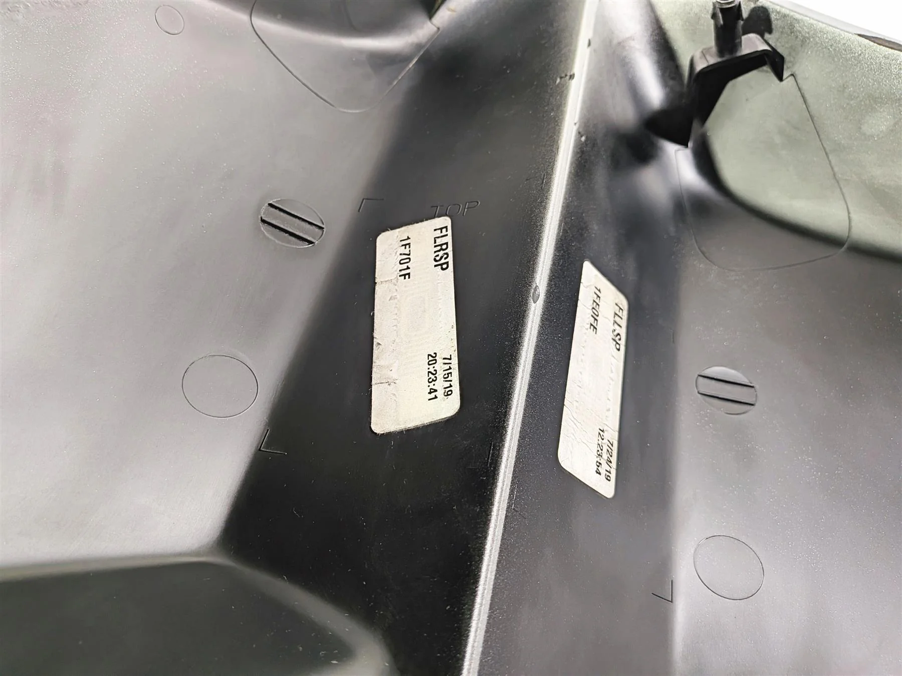 2020 Harley Touring FLTRK Road Glide Side Cover Fairing Set 66048-09A 66250-09 - Image 7