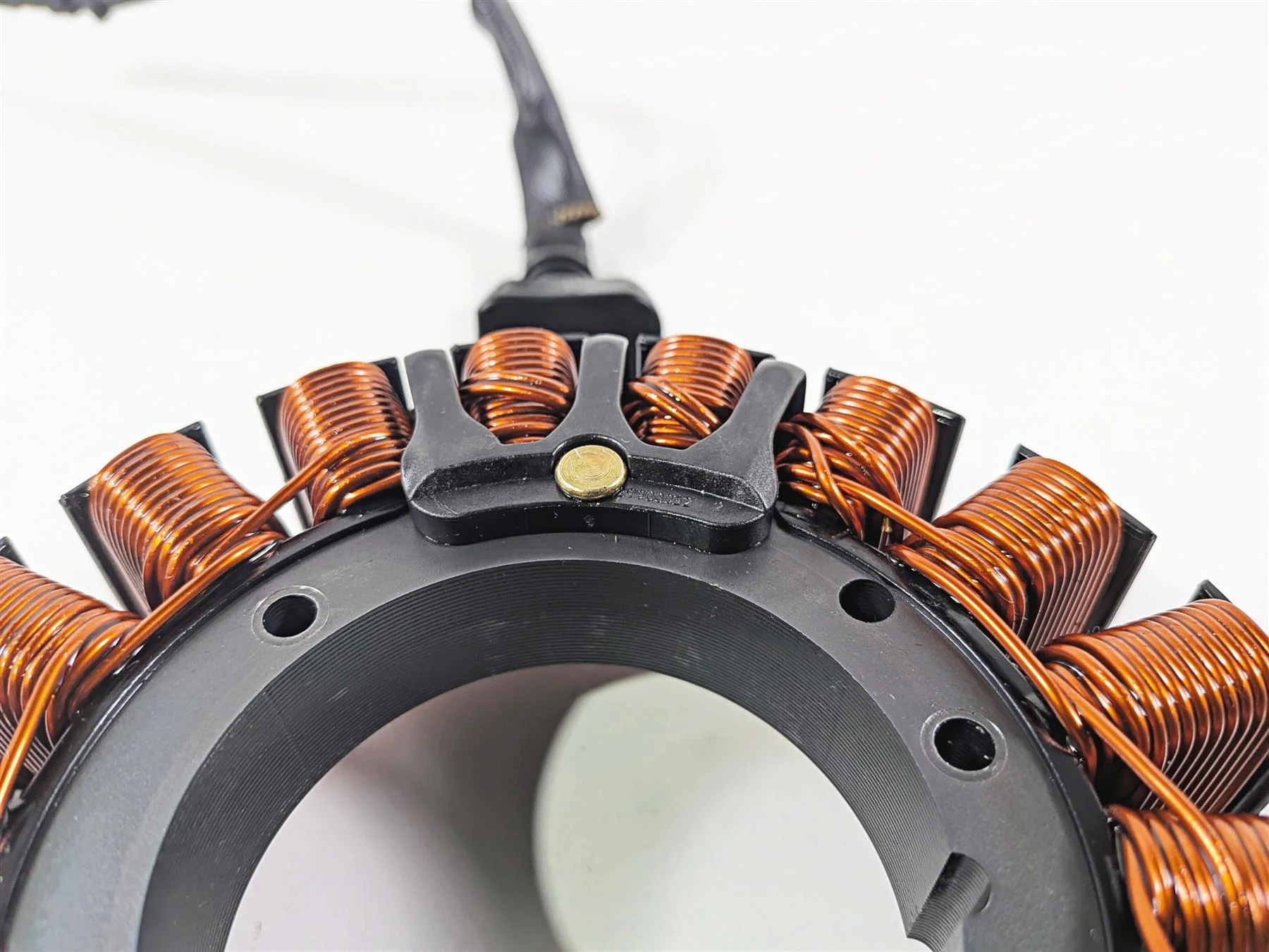 2020 Harley Touring FLTRK Road Glide Stator Alternator Generator 29900145 - Image 7