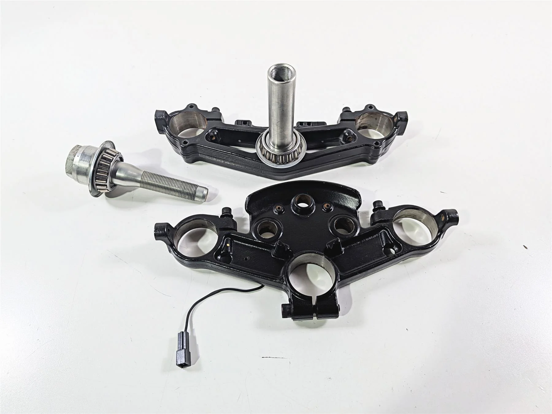 2020 Harley Touring FLTRK Road Glide Upper Lower Triple Tree Set 49mm 45900091A - Image 10