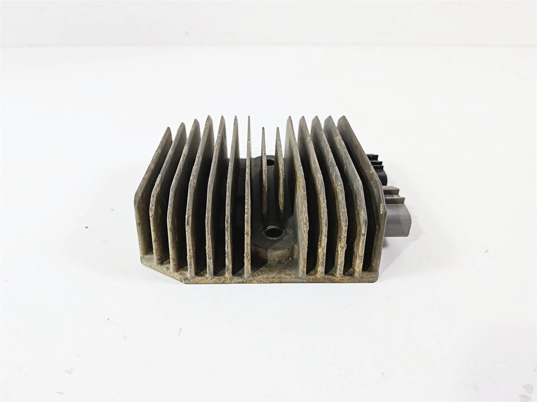 2020 Honda Talon SXS1000 S2R 1000R Rectifier Voltage Regulator 31600-HL6-A01 - Image 3
