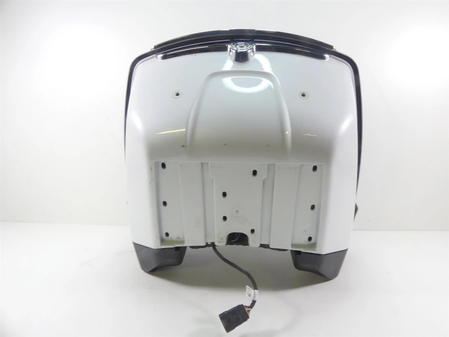 2020 Indian Roadmaster Complete Rear Trunk Tour Pak Passenger Backrest 5455392 - Image 12