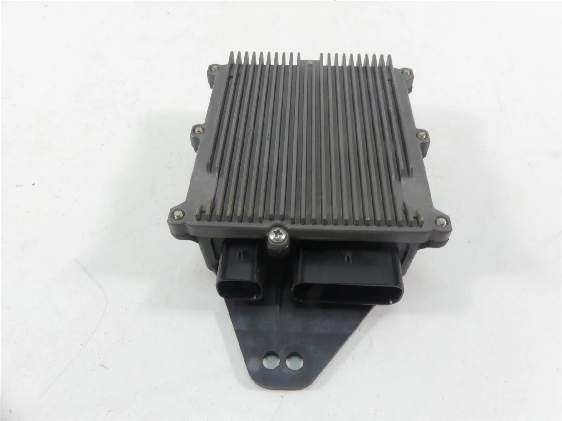 2020 Indian Roadmaster Front 4CH SPS Power Supply Control Module 2414625 - Image 4