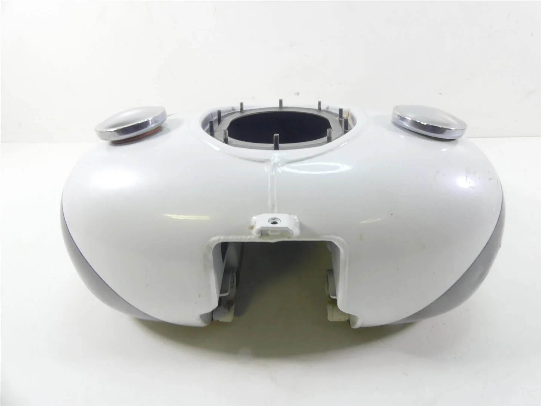 2020 Indian Roadmaster Fuel Gas Petrol Tank Reservoir -Read 1021997-329 - Image 6