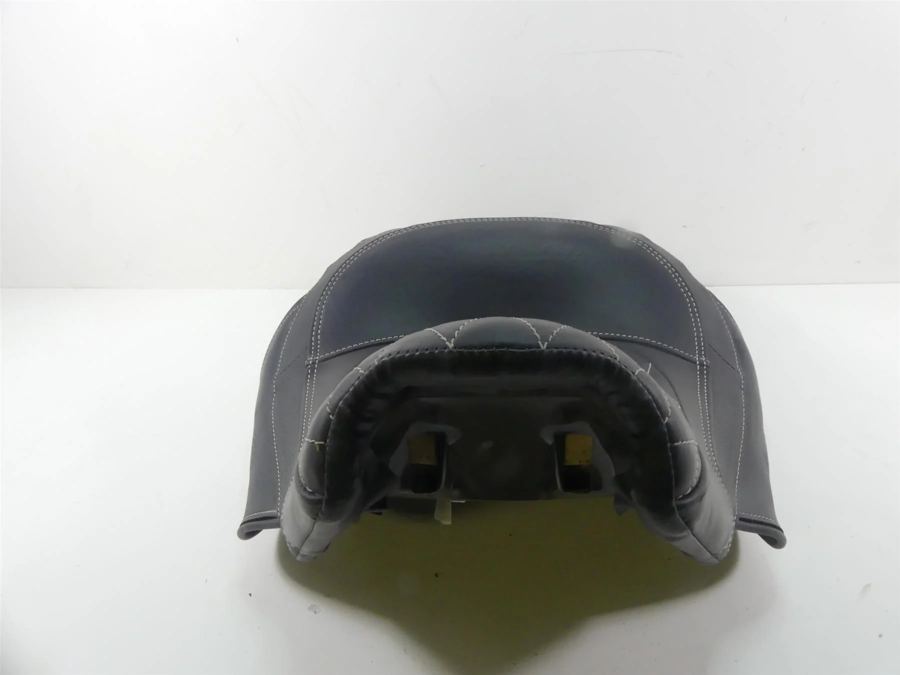 2020 Indian Roadmaster Nice Heated Duo Rider Passenger Seat Saddle 2687597 - Image 5