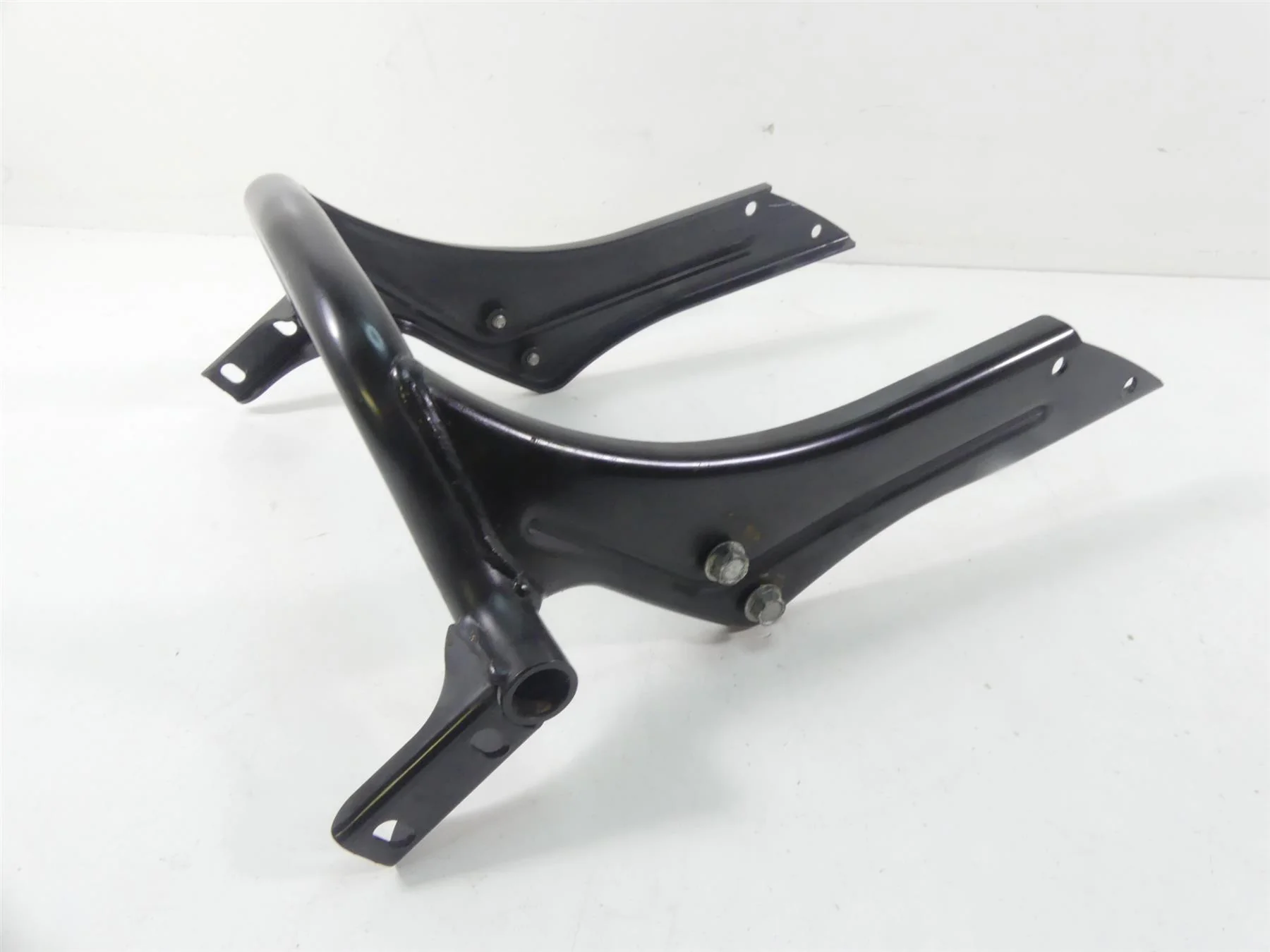 2020 Indian Roadmaster Rear Fender Support Subframe Bag Mounts 1024636 - Image 6
