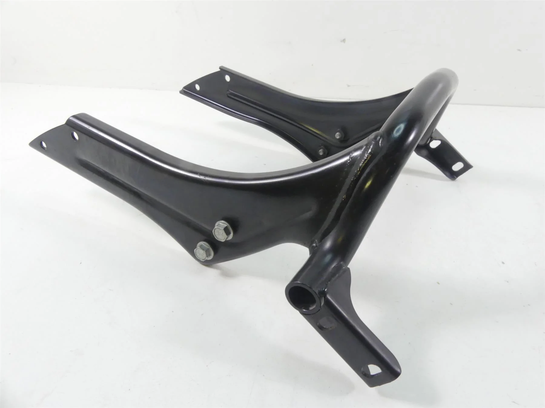 2020 Indian Roadmaster Rear Fender Support Subframe Bag Mounts 1024636 - Image 7
