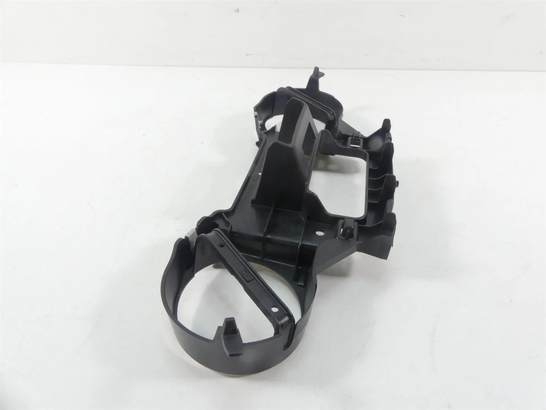 2020 Indian Roadmaster Speedometer Tachometer Gauge Holder Mount 5452783 - Image 8