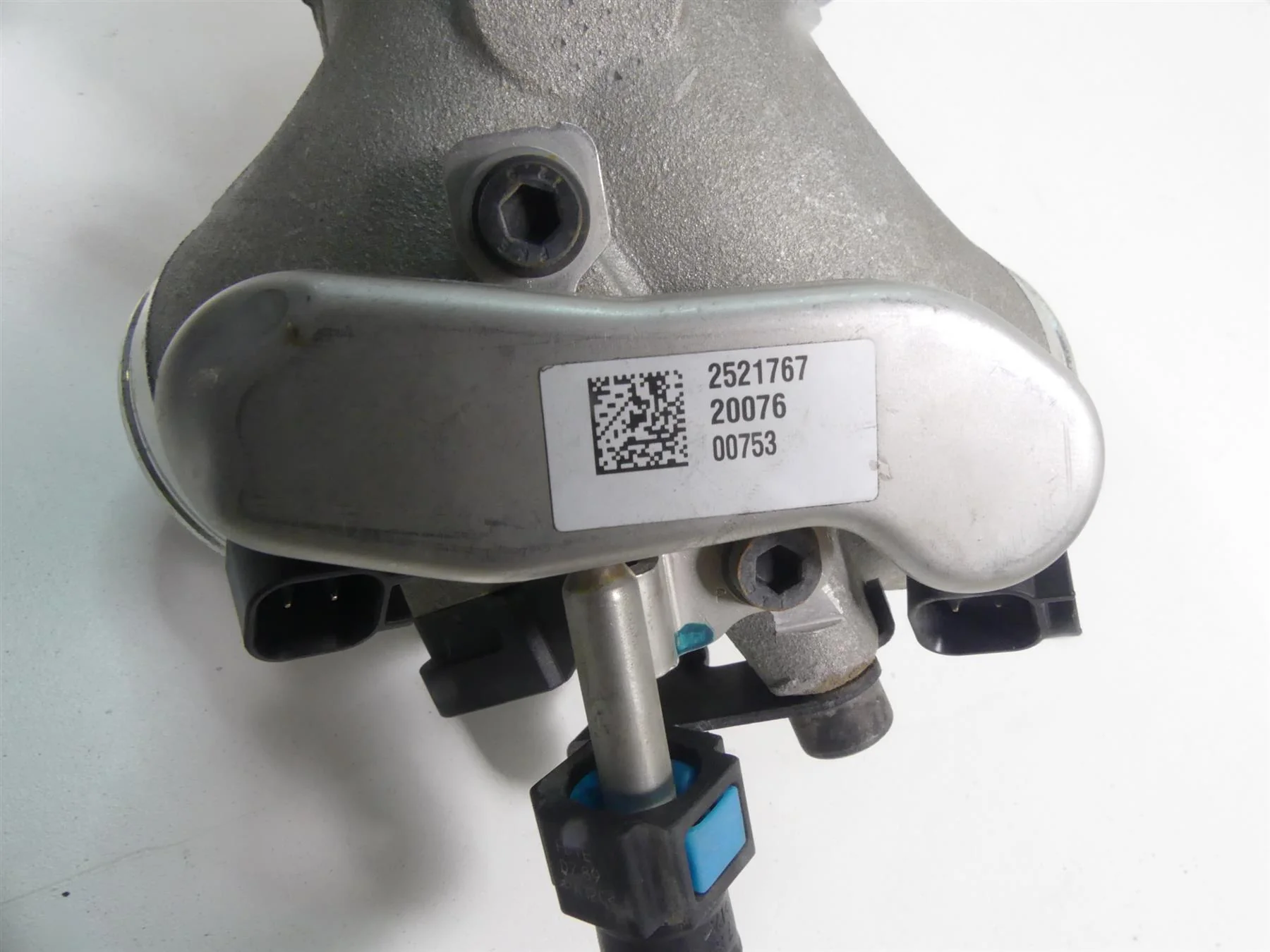 2020 Indian Roadmaster Throttle Body Fuel Injectors & Intake Manifold 1204685 - Image 10