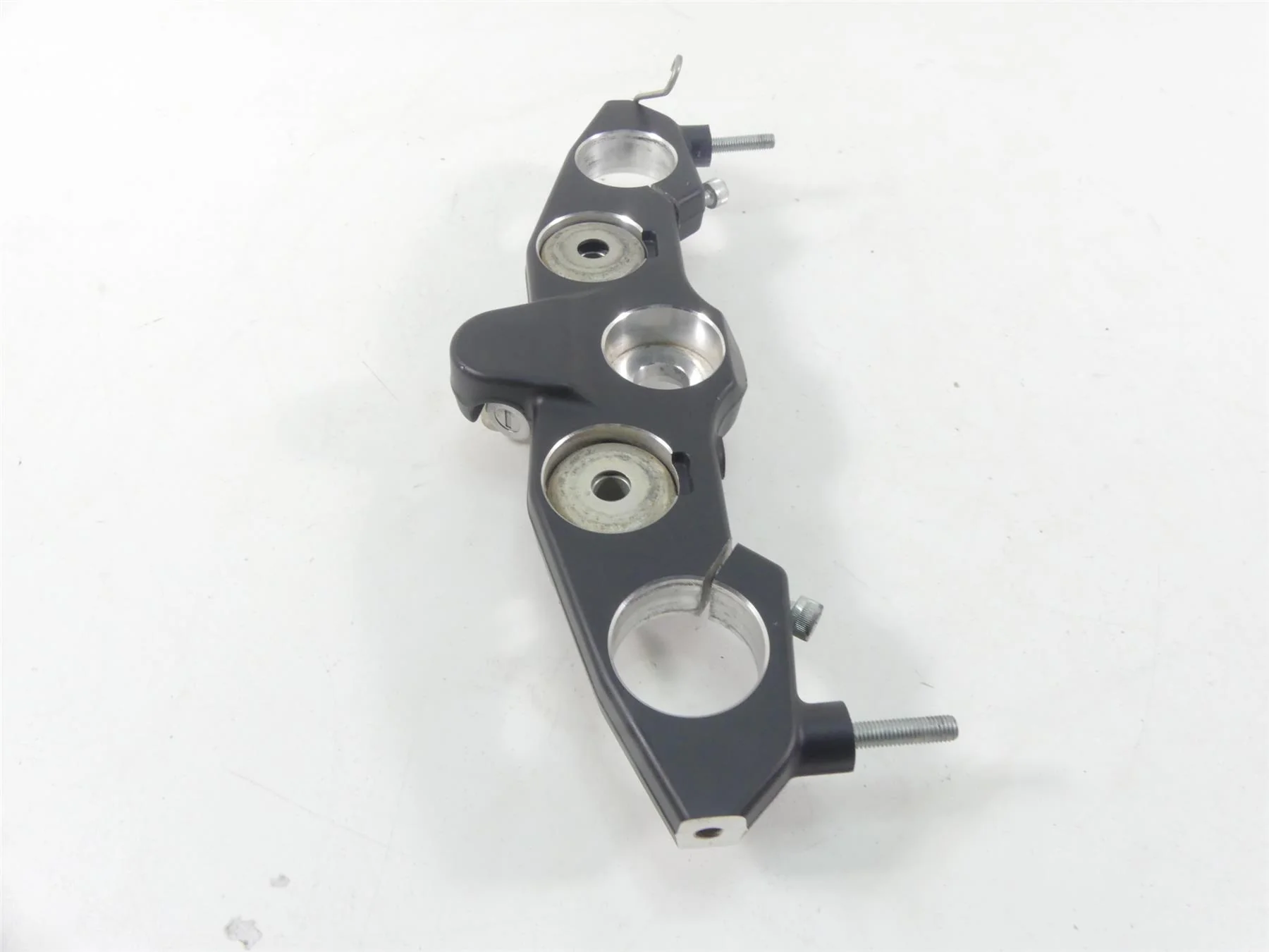 2020 Indian Roadmaster Upper Triple Tree Steering Calmp 46Mm 1824716 - Image 3