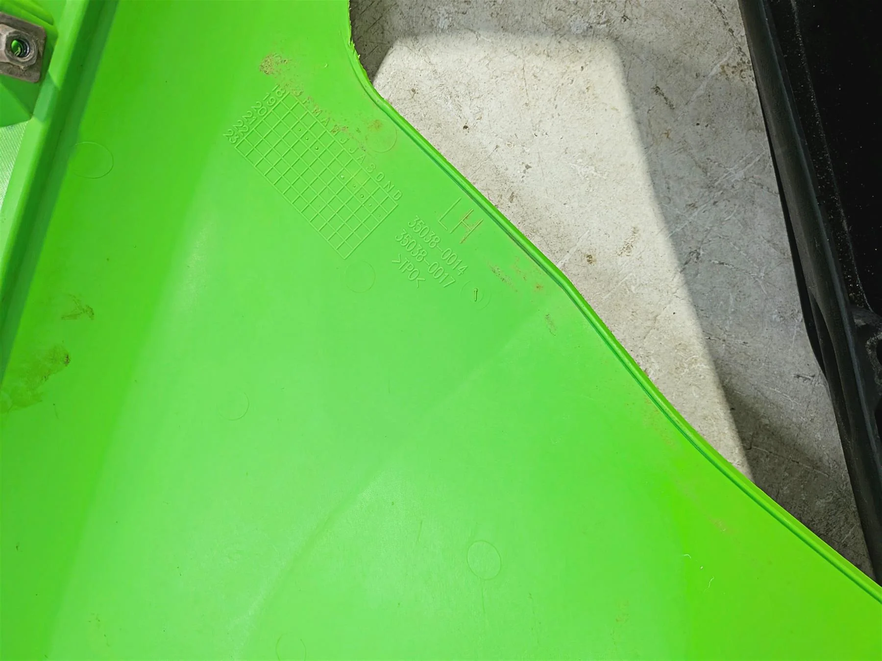 2020 Kawasaki Teryx KRX KRF 1000 Fender Roof Top Hood Grille Plastics 35038-0015 - Image 15