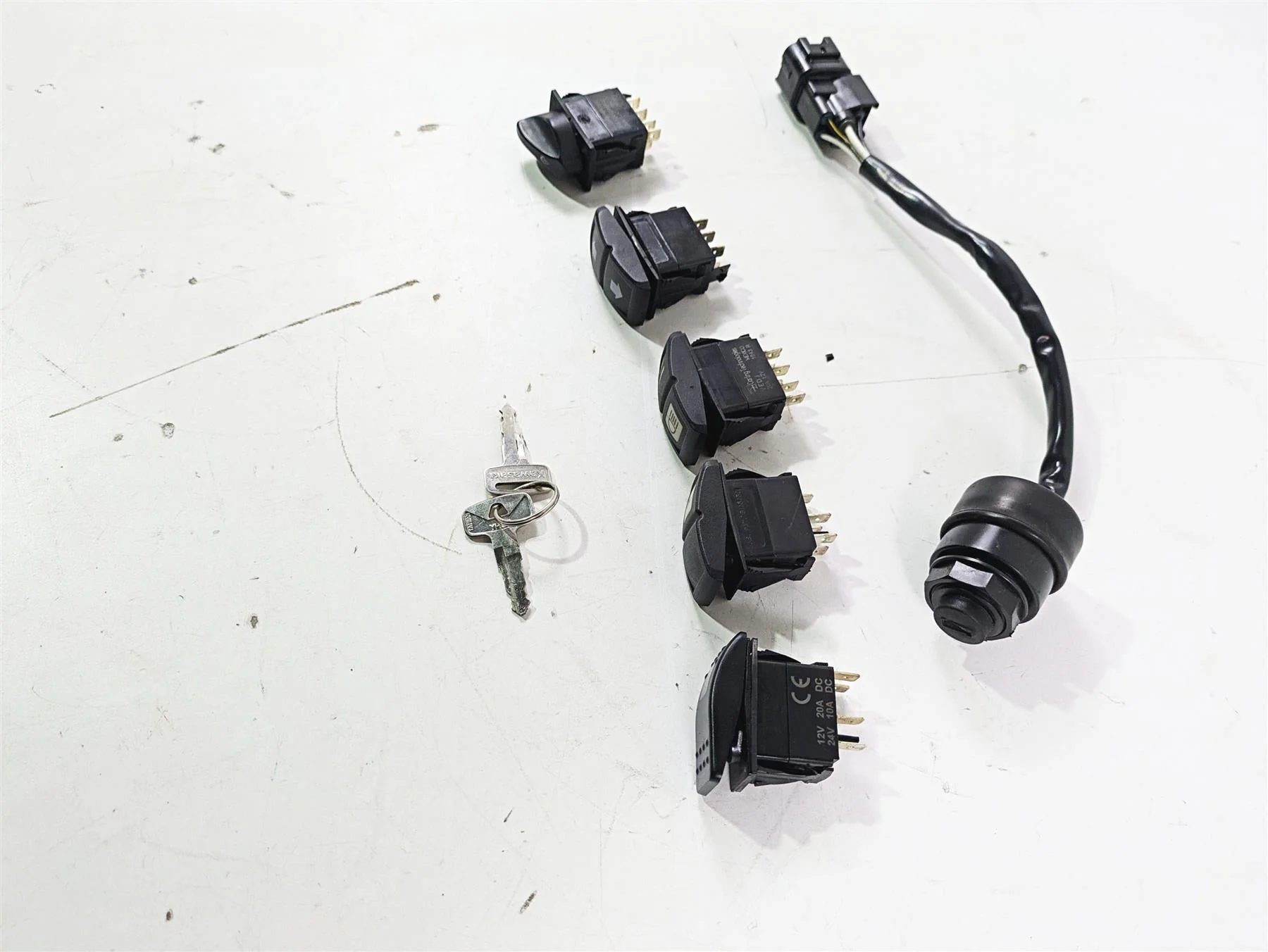 2020 Kawasaki Teryx KRX KRF 1000 Ignition Light Awd Switch & Key Set 27005-0643 - Image 3