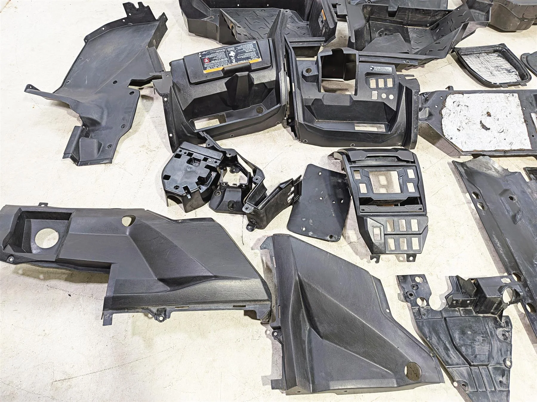 2020 Kawasaki Teryx KRX KRF 1000 Interior Inner Fairing Covers Set 14093-0825 - Image 3