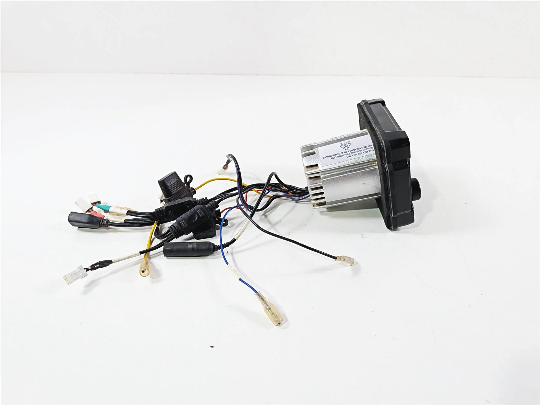 2020 Kawasaki Teryx KRX KRF 1000 Radio Hifonics Amplifier Stereo 21181-0019 - Image 3