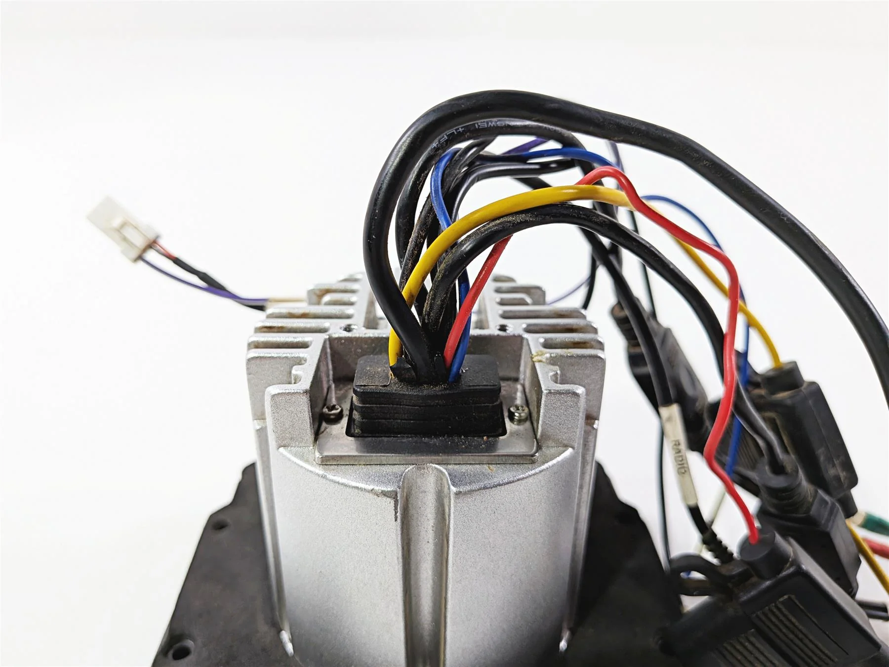 2020 Kawasaki Teryx KRX KRF 1000 Radio Hifonics Amplifier Stereo 21181-0019 - Image 7