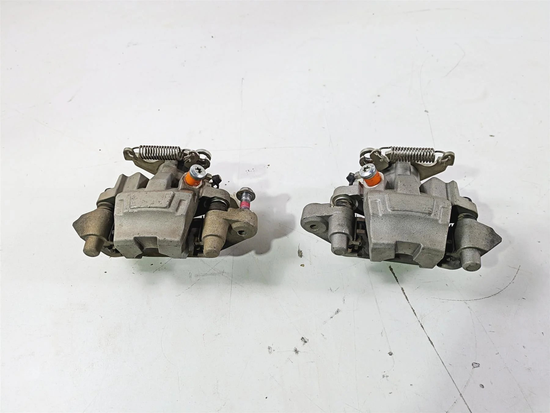 2020 Kawasaki Teryx KRX KRF 1000 Rear Bake Caliper Set 43080-0223 43080-0224
