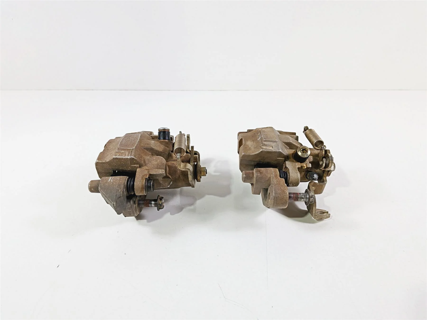2020 Kawasaki Teryx KRX KRF 1000 Rear Bake Caliper Set 43080-0223 43080-0224 - Image 4