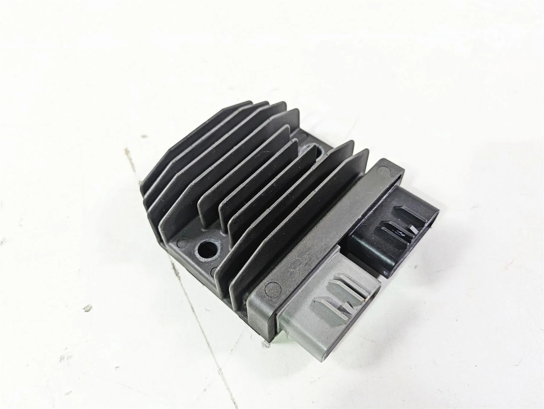 2020 Kawasaki Teryx KRX KRF 1000 Rectifier Voltage Regulator 21066-0771 FH027BA - Image 7