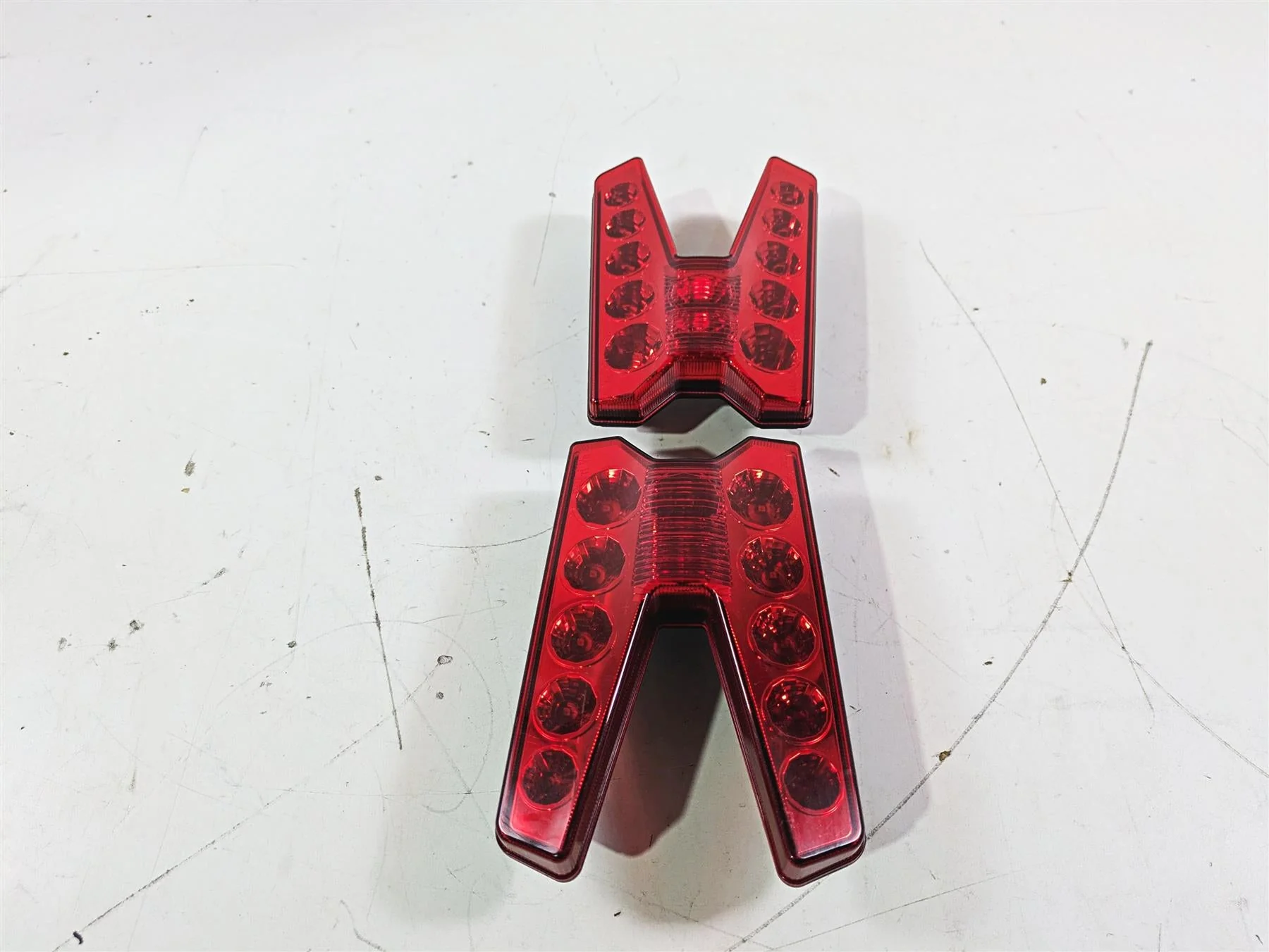 2020 Kawasaki Teryx KRX KRF 1000 Taillight Tail Light Lamp Set 23024-0005 - Image 3