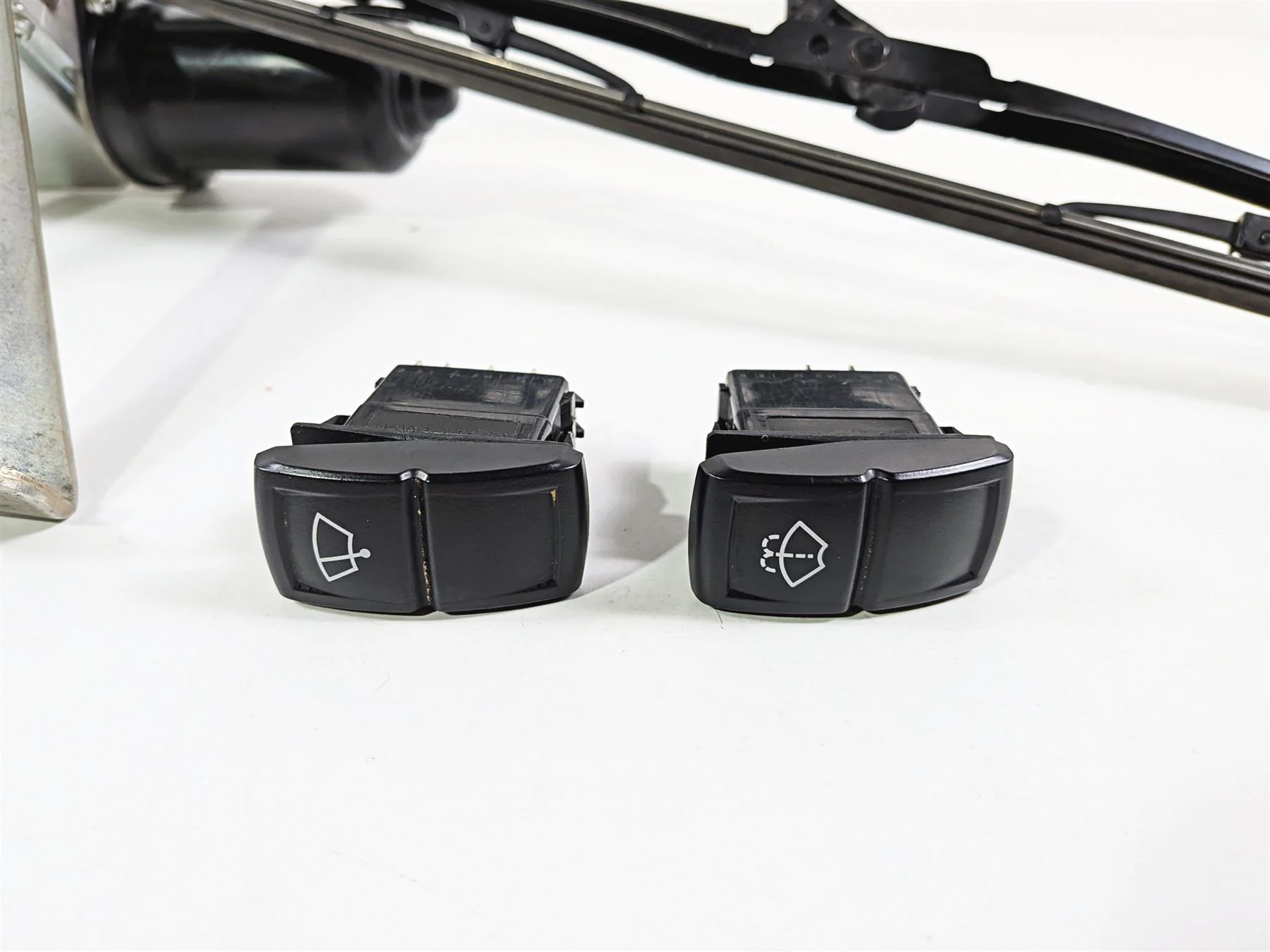 2020 Kawasaki Teryx KRX KRF 1000 Windshield Wiper & Motor Set 99994-1295 - Image 3