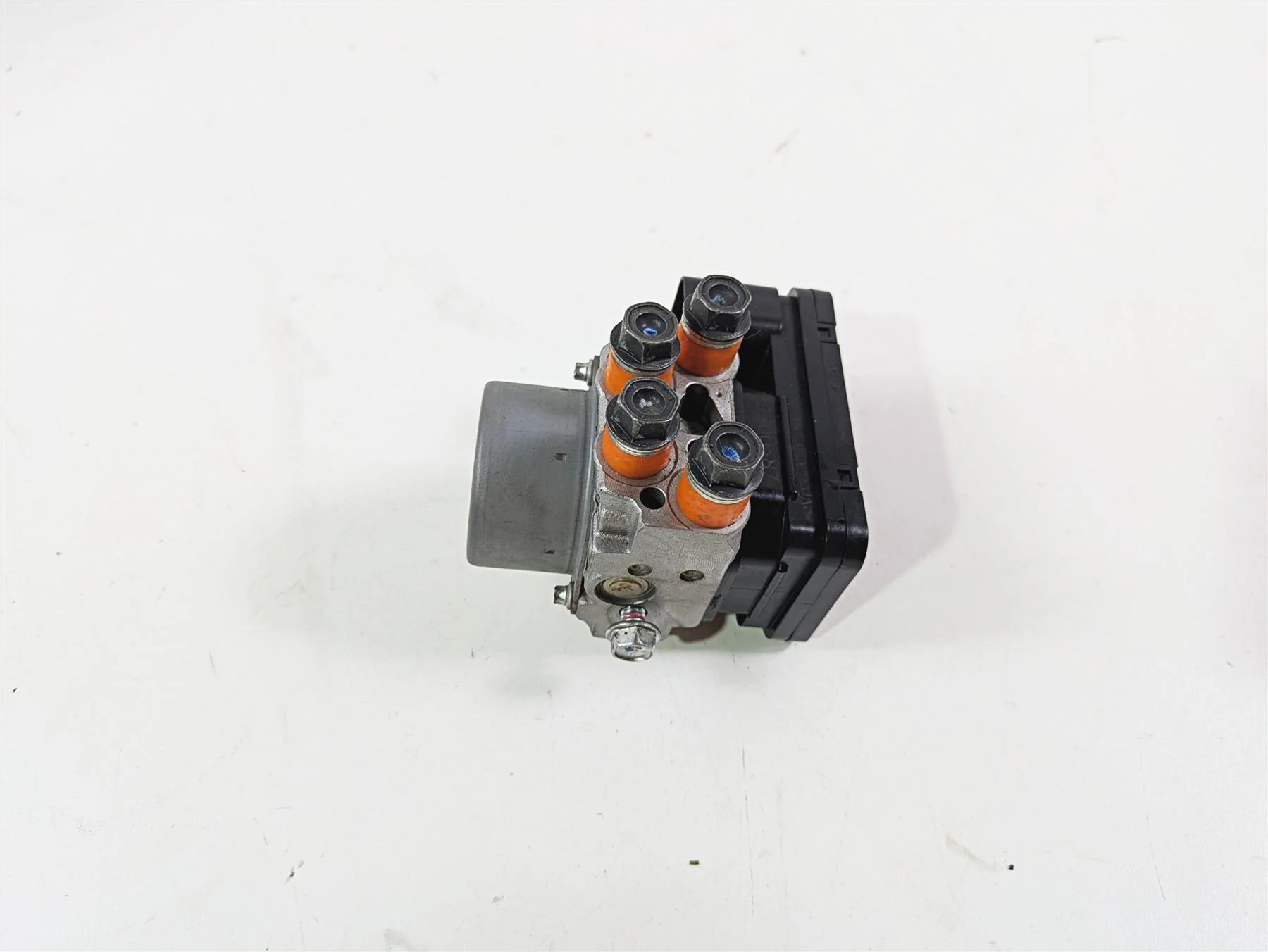 2020 Kawasaki Z900 ZR900 Abs Brake Pump Unit Module 16082-0810 - Image 2