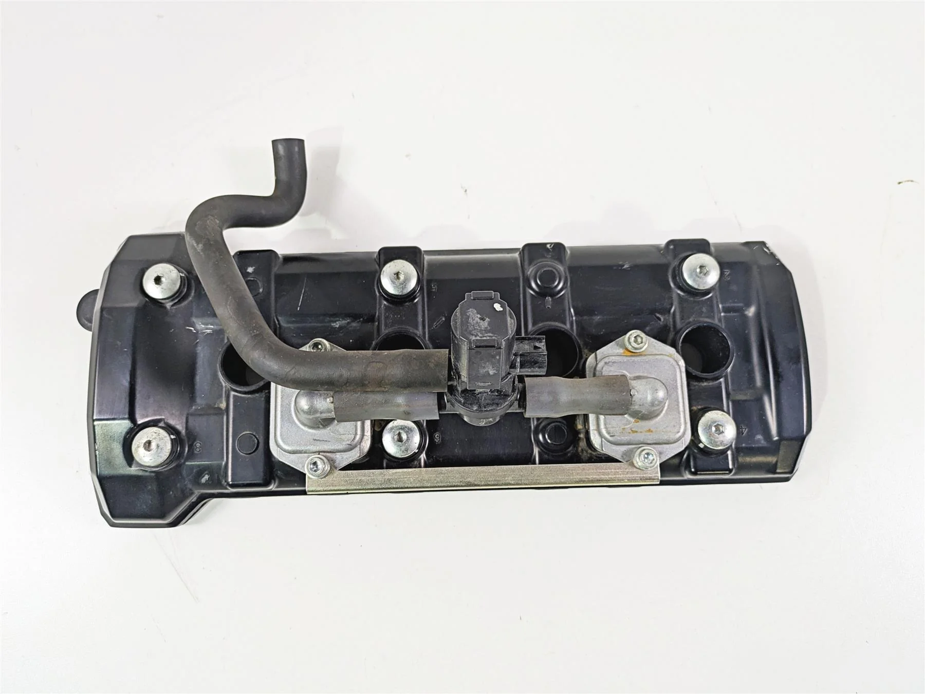 2020 Kawasaki Z900 ZR900 Cylinder Head Top Valve Cover  14093-0521 - Image 2